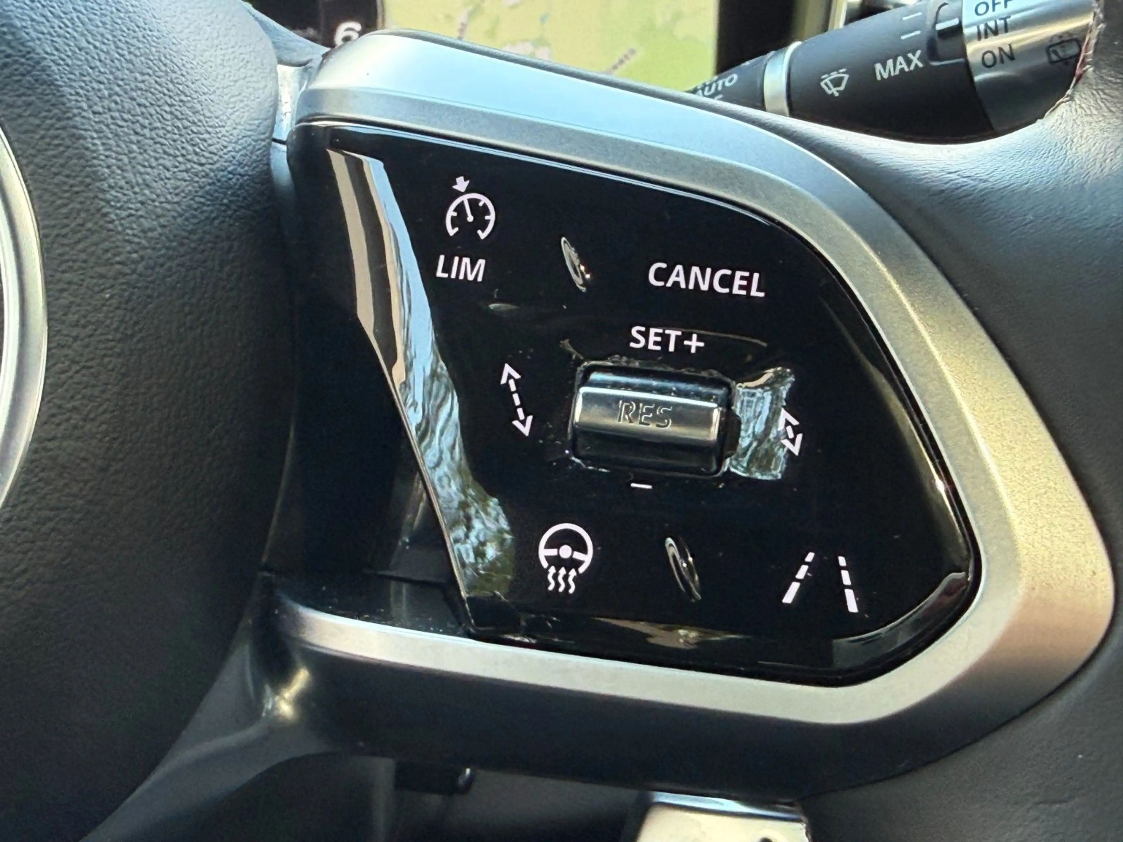 Jaguar F-Pace F-PACE SVR AWD* 22" Meridian-650W*HUD*Pano — photo 13