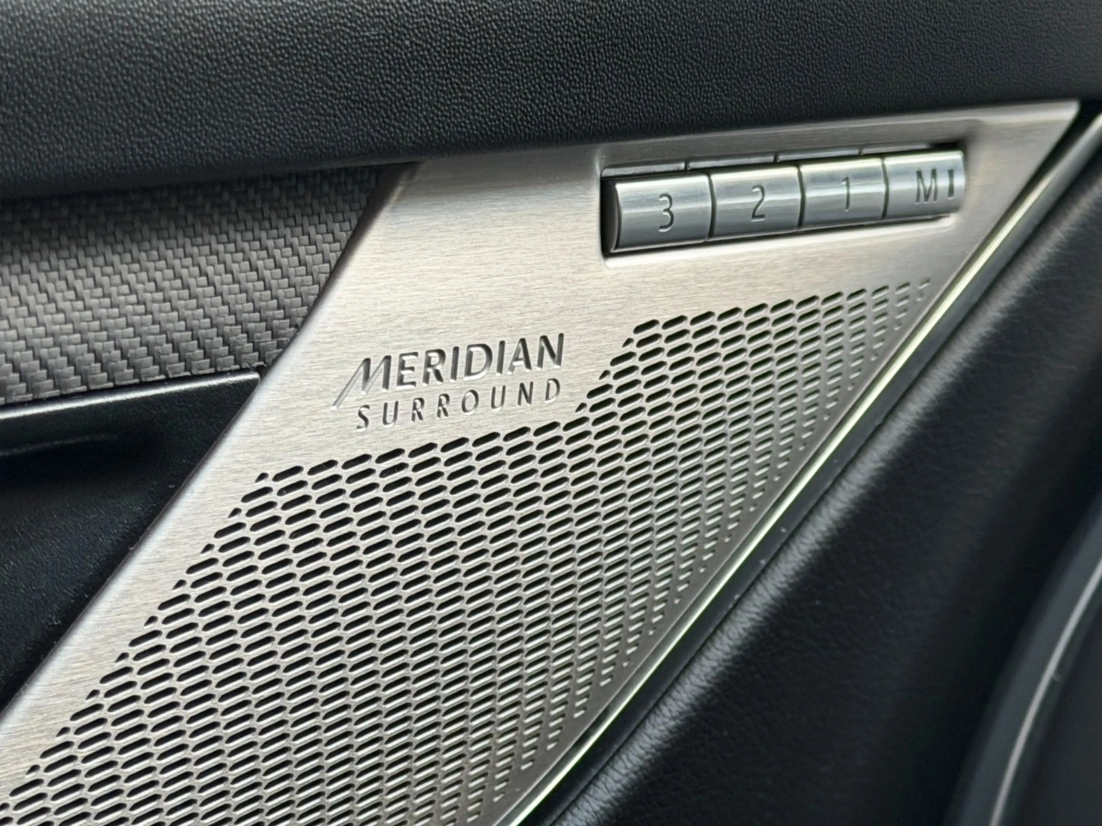 Jaguar F-Pace F-PACE SVR AWD* 22" Meridian-650W*HUD*Pano — photo 14