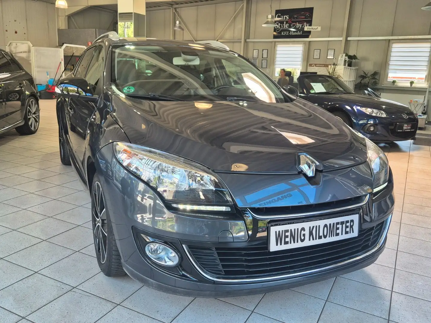 Renault Megane III Grandtour BOSE Edition Facelift/Gar./ Gris - 1