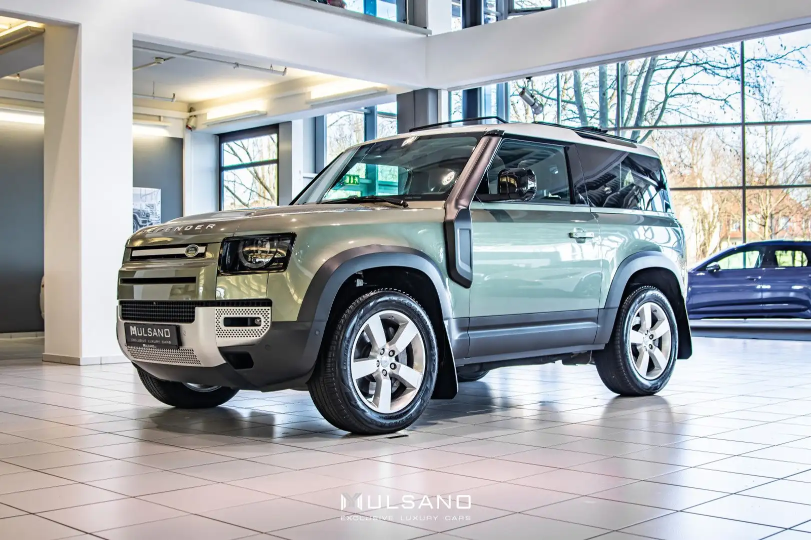 Land Rover Defender 90 First Edition MERIDIAN KAMERA LED Grün - 1