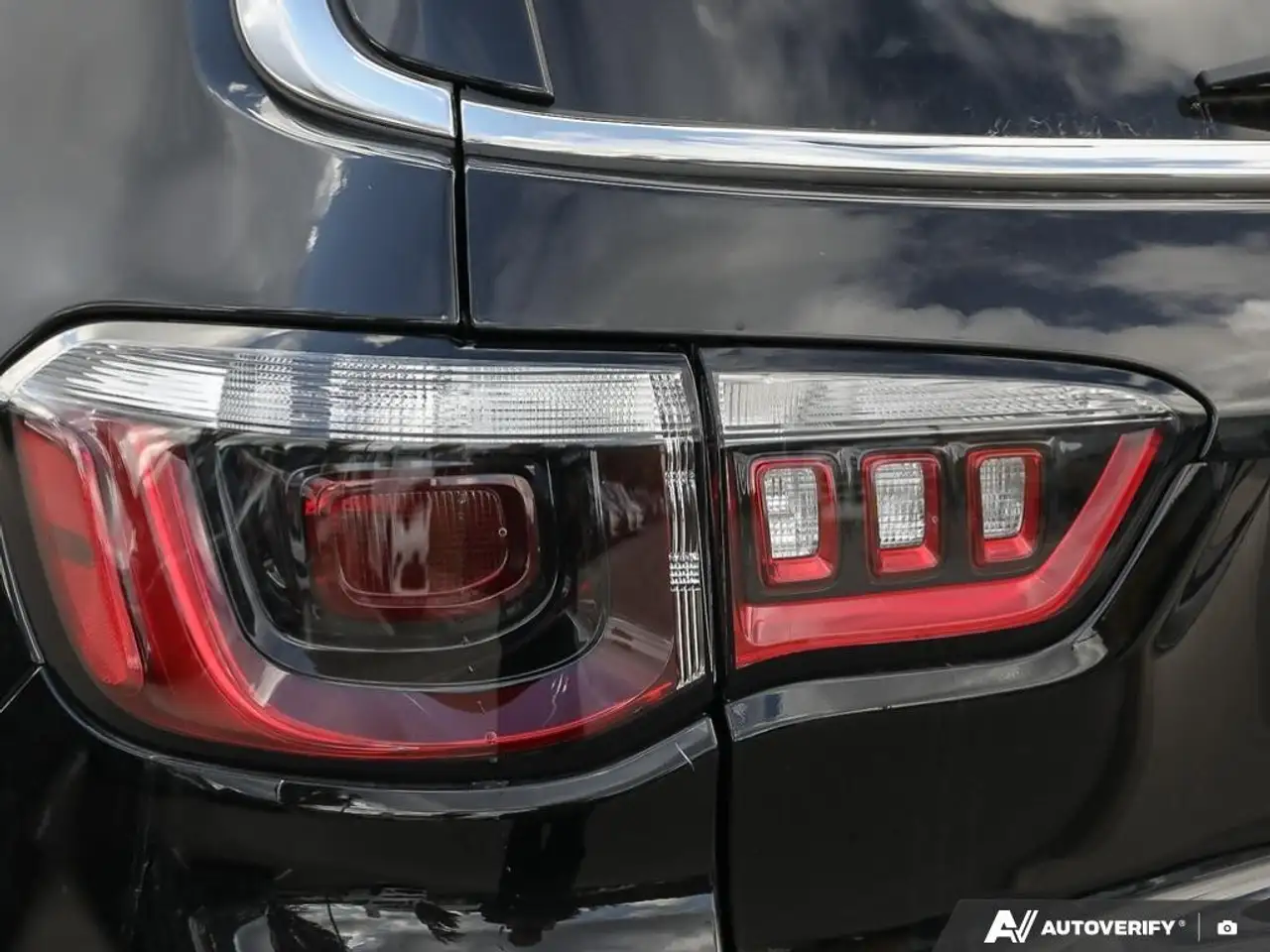 Jeep Compass photo Jeep Compass