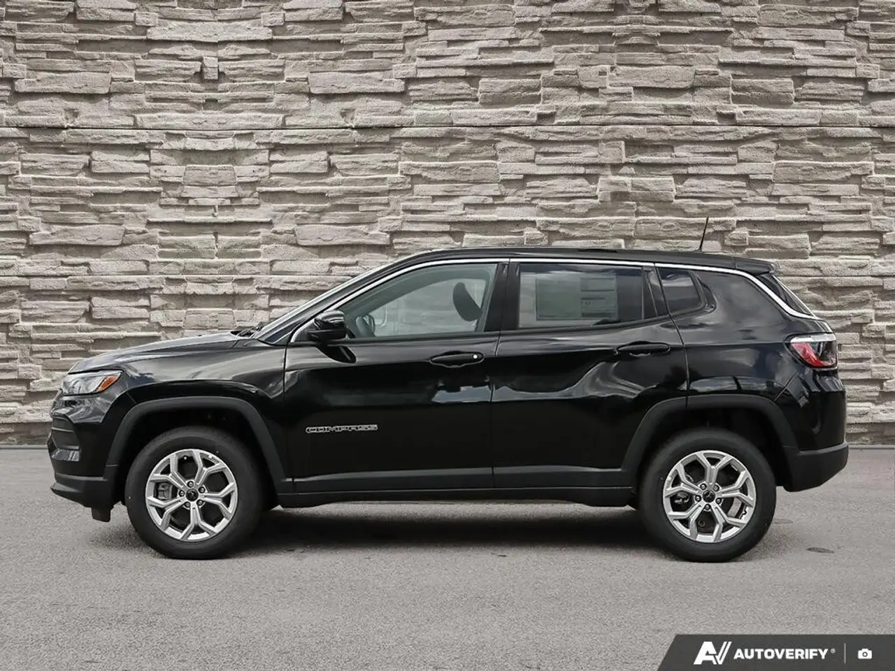 Jeep Compass photo Jeep Compass