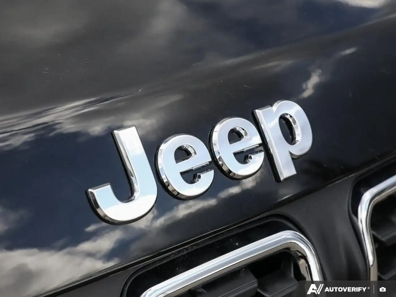 Jeep Compass photo Jeep Compass