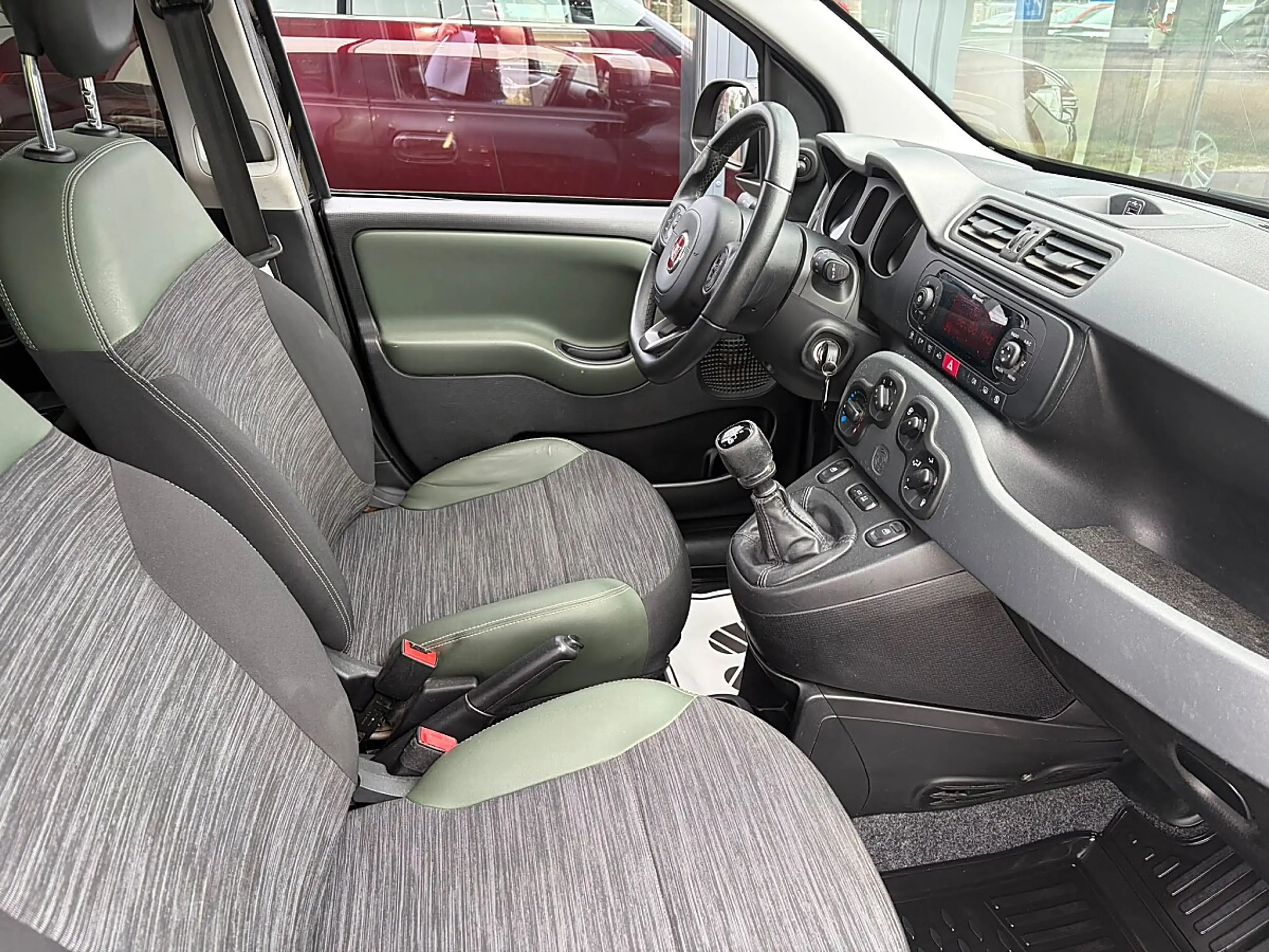 Fiat Panda TwinAir 85 4x4 Wild / Anhängerkupplung — photo 12