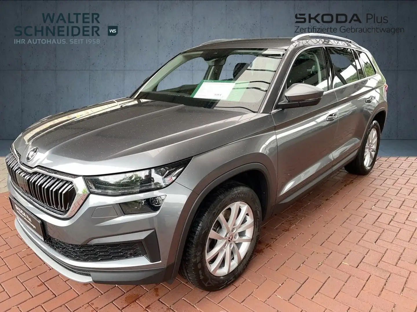 Skoda Kodiaq 2,0 TDI DSG Style 4x4 AHK Navi LED ACC SH Gris - 2