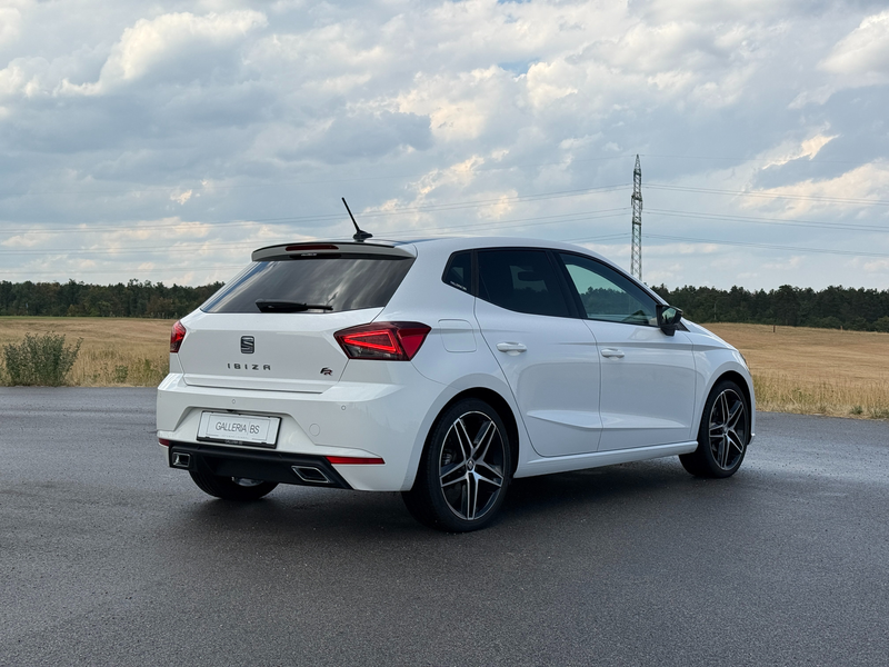 SEAT Ibiza FR Automatik — photo 6