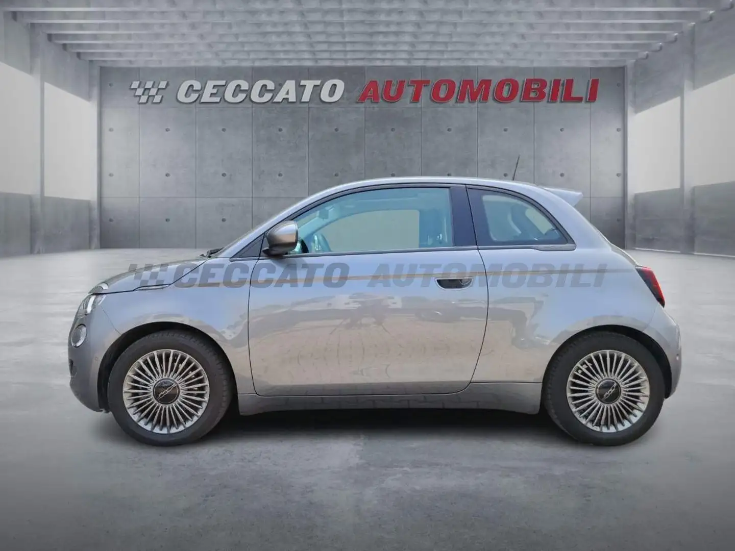 Fiat 500e 500e 42 kWh Icon Gris - 2