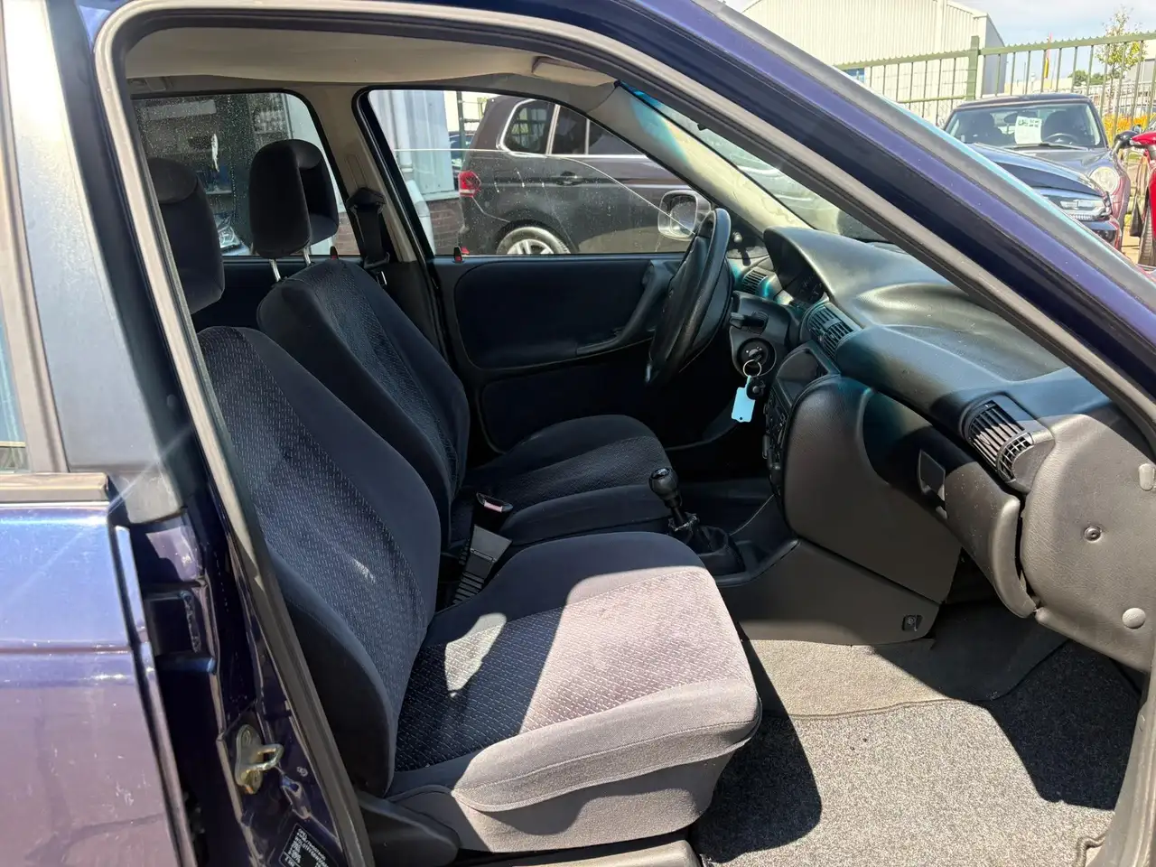 Opel Astra 1.6i-16V Edition NAP, Radio, foto 10