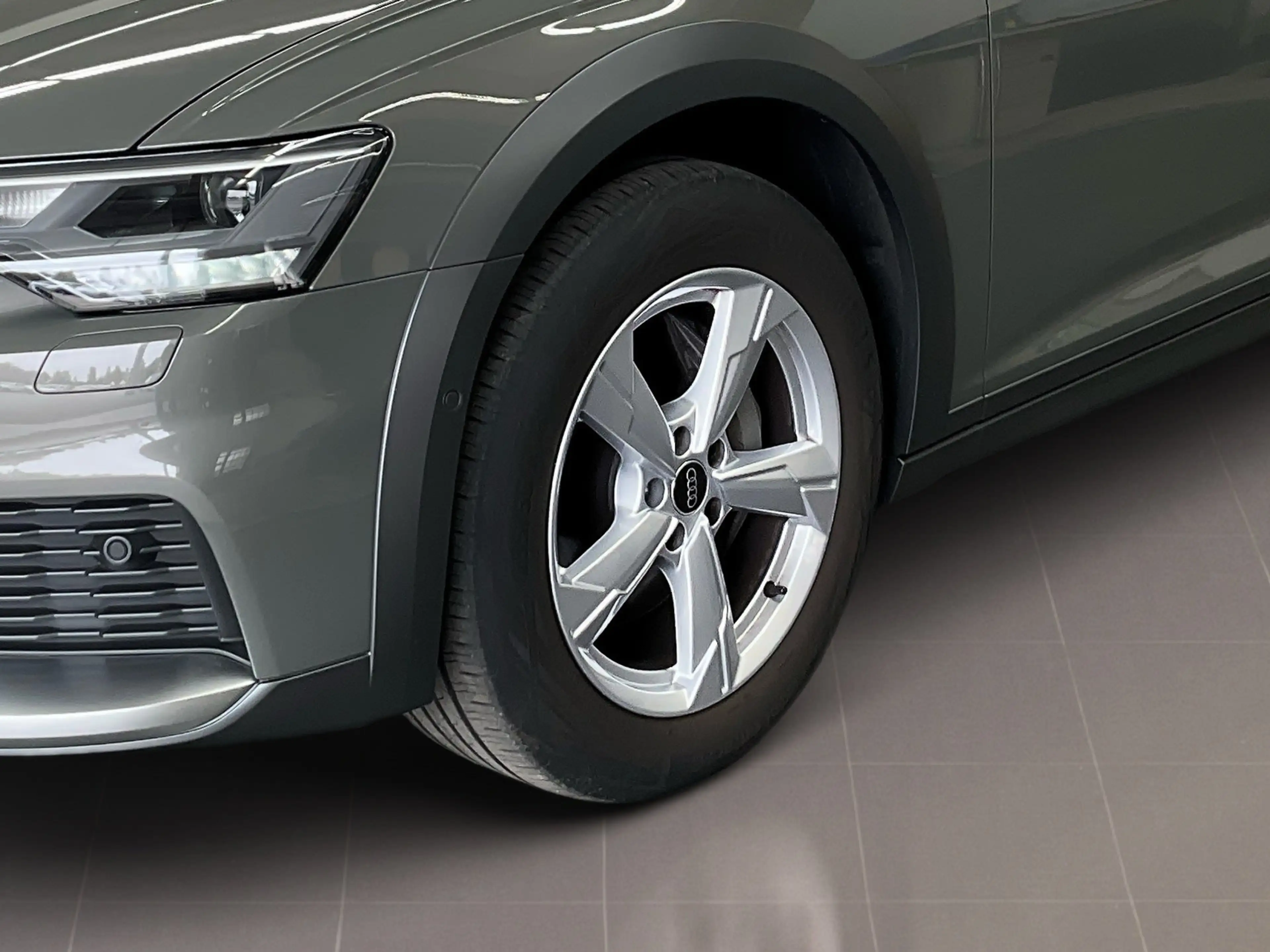 Audi A6 allroad 50TDI 286PS QUATTRO ACC.AHK.STHZG.KAMERA.NAVI+VC.L — photo 7