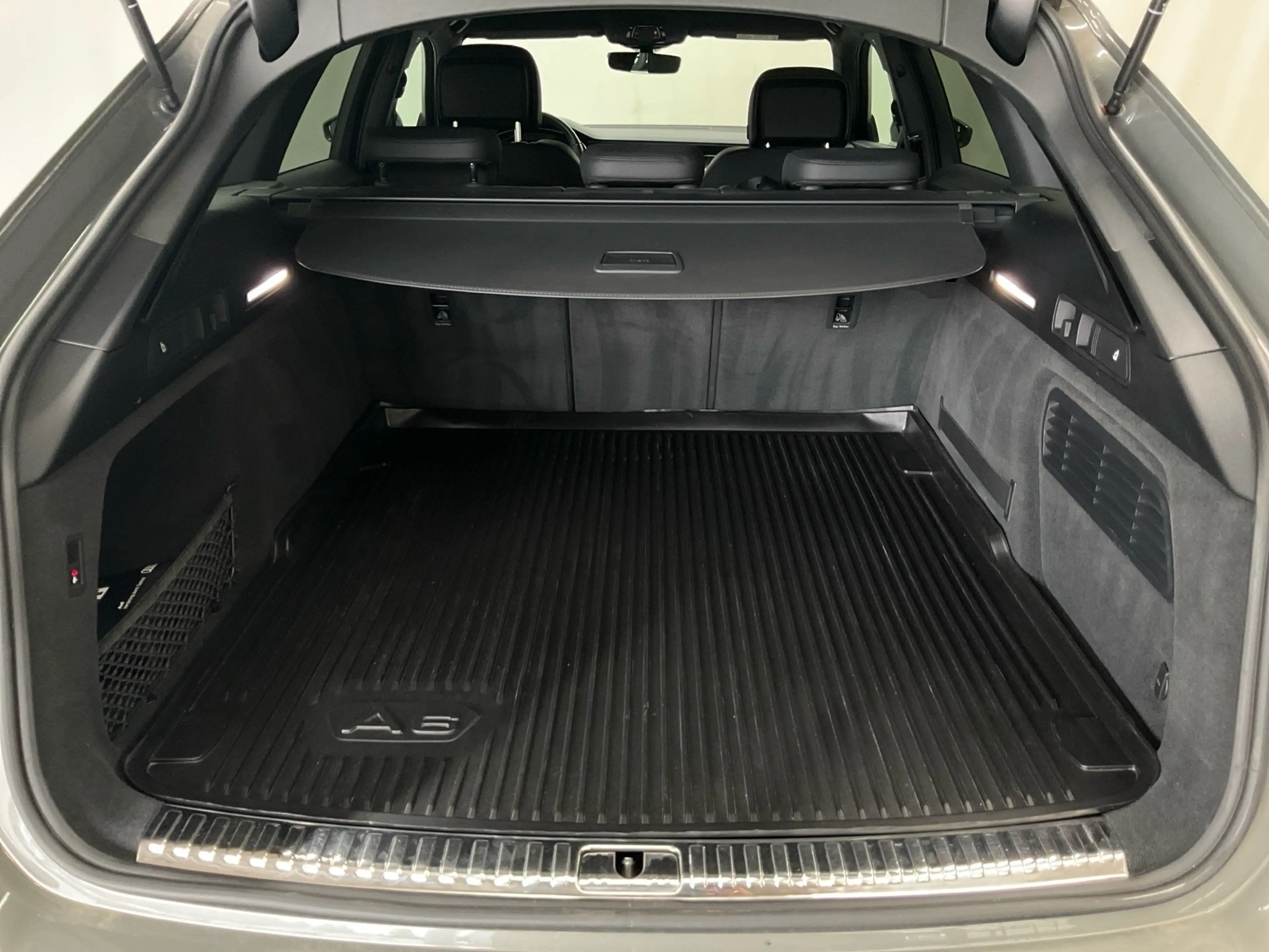 Audi A6 allroad 50TDI 286PS QUATTRO ACC.AHK.STHZG.KAMERA.NAVI+VC.L — photo 8