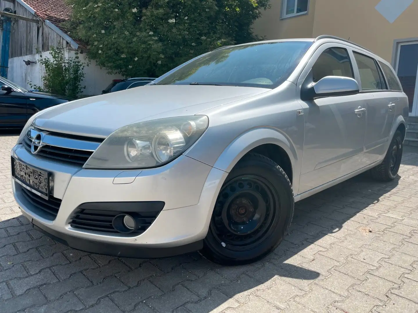 Opel Astra H 1.6 Caravan Edition*1.HAND*8 FACH* Silber - 2