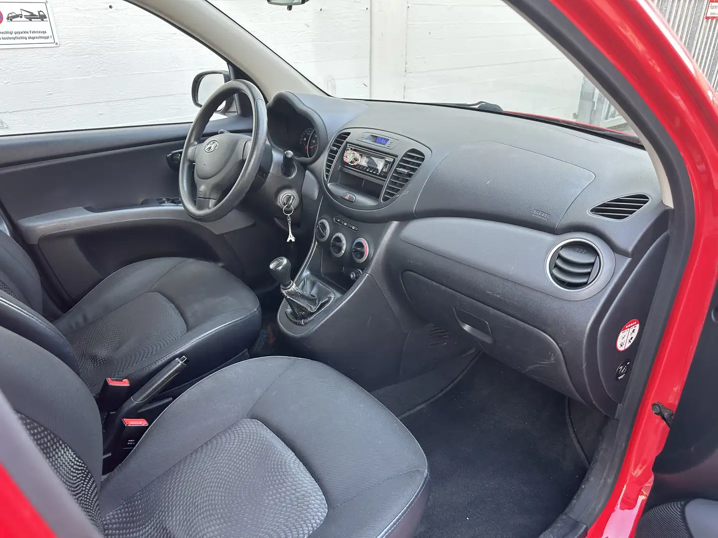 Hyundai i10 1.1 Style Rouge - 2