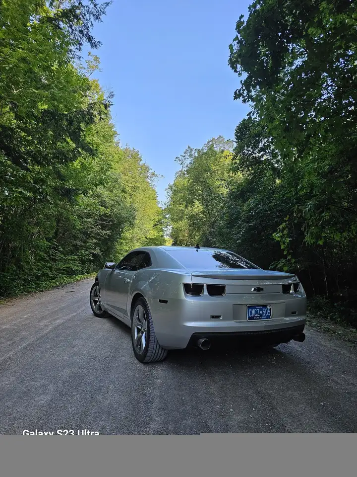 Chevrolet Camaro снимка Chevrolet Camaro