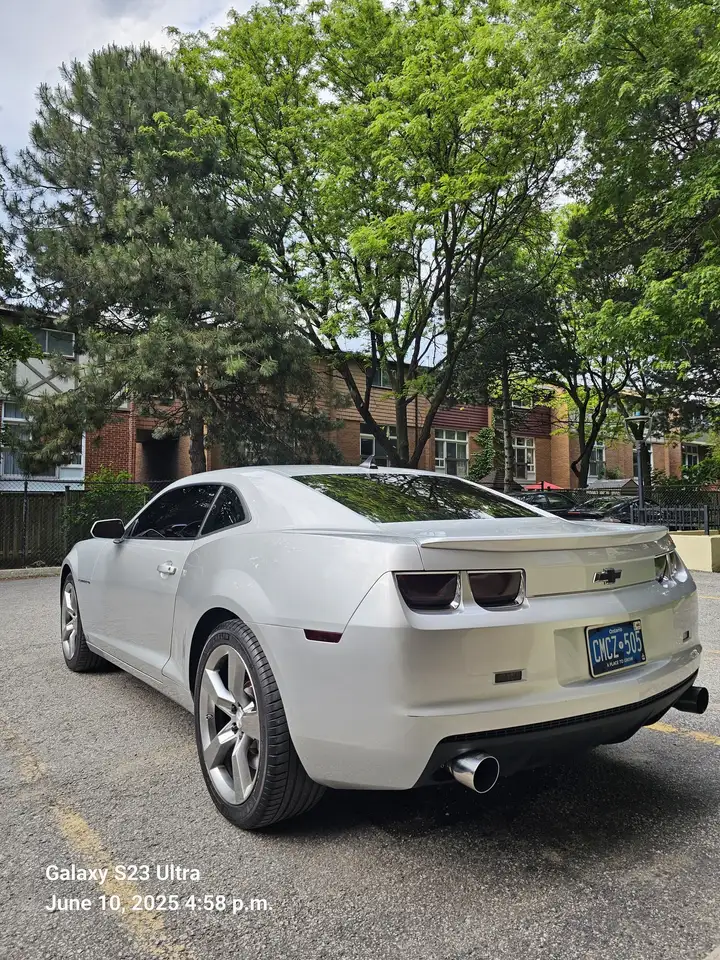 Chevrolet Camaro снимка Chevrolet Camaro