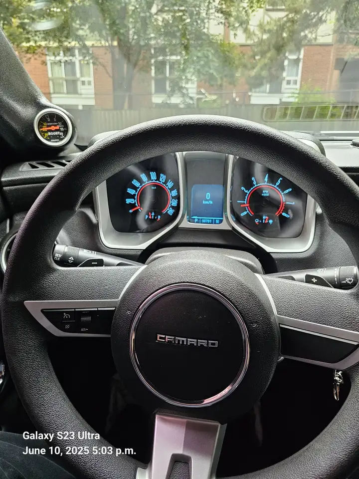 Chevrolet Camaro снимка Chevrolet Camaro