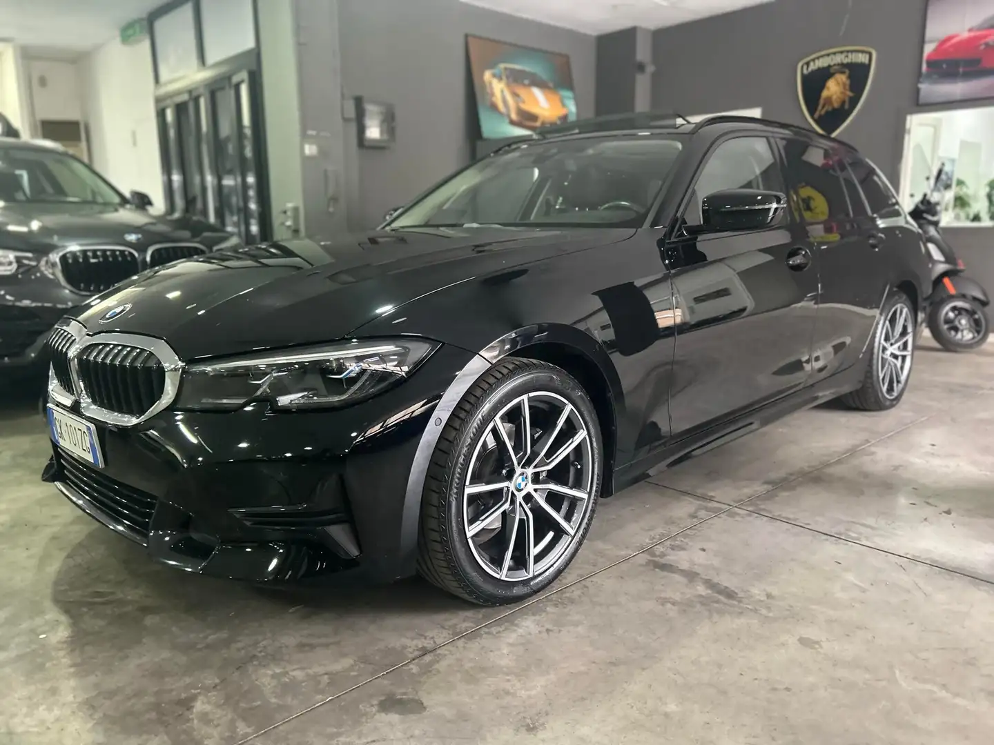 BMW 318 Serie 3 Touring 318d mhev Msport auto *LASER*TETTO Noir - 2