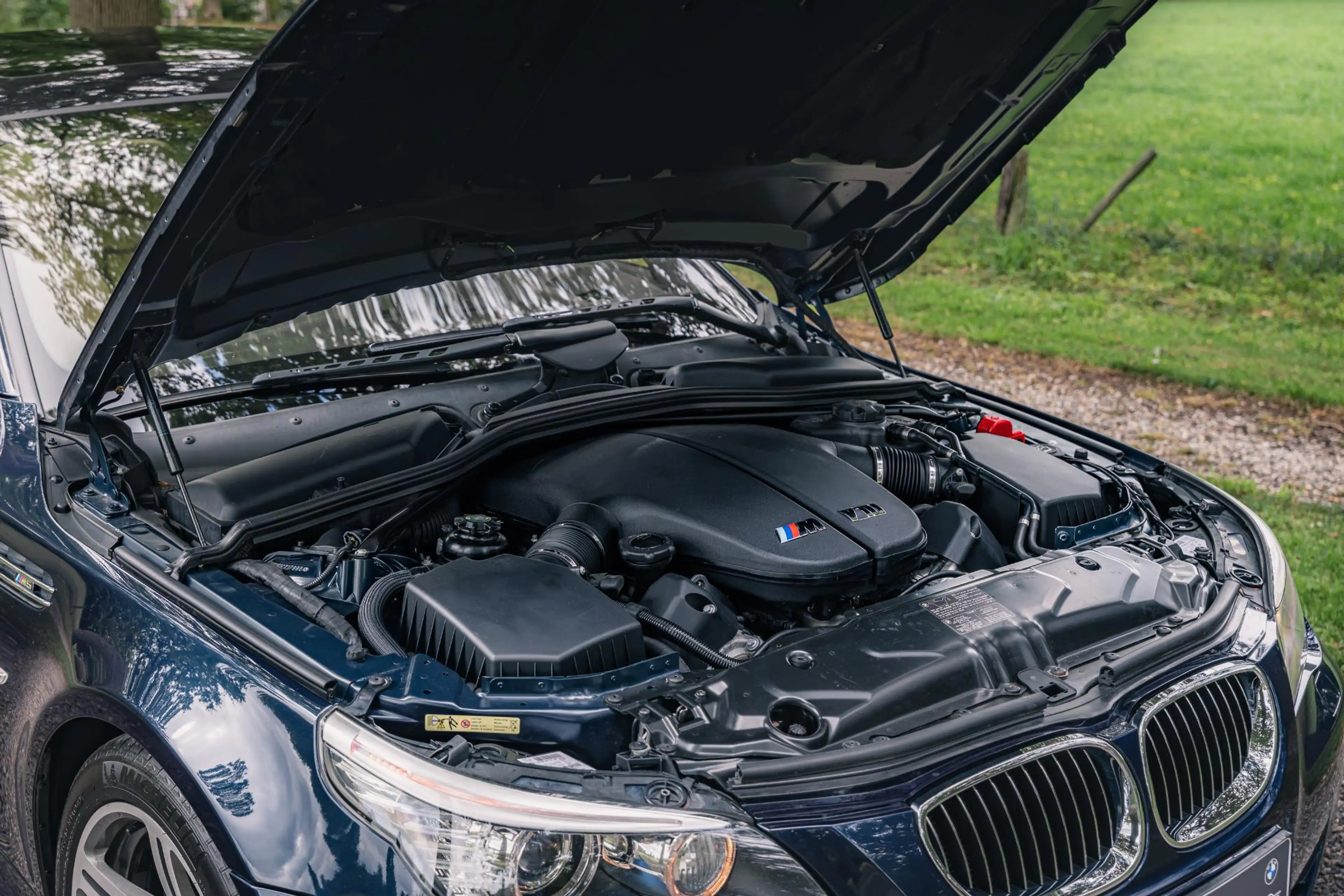 BMW M5 E60 — photo 17