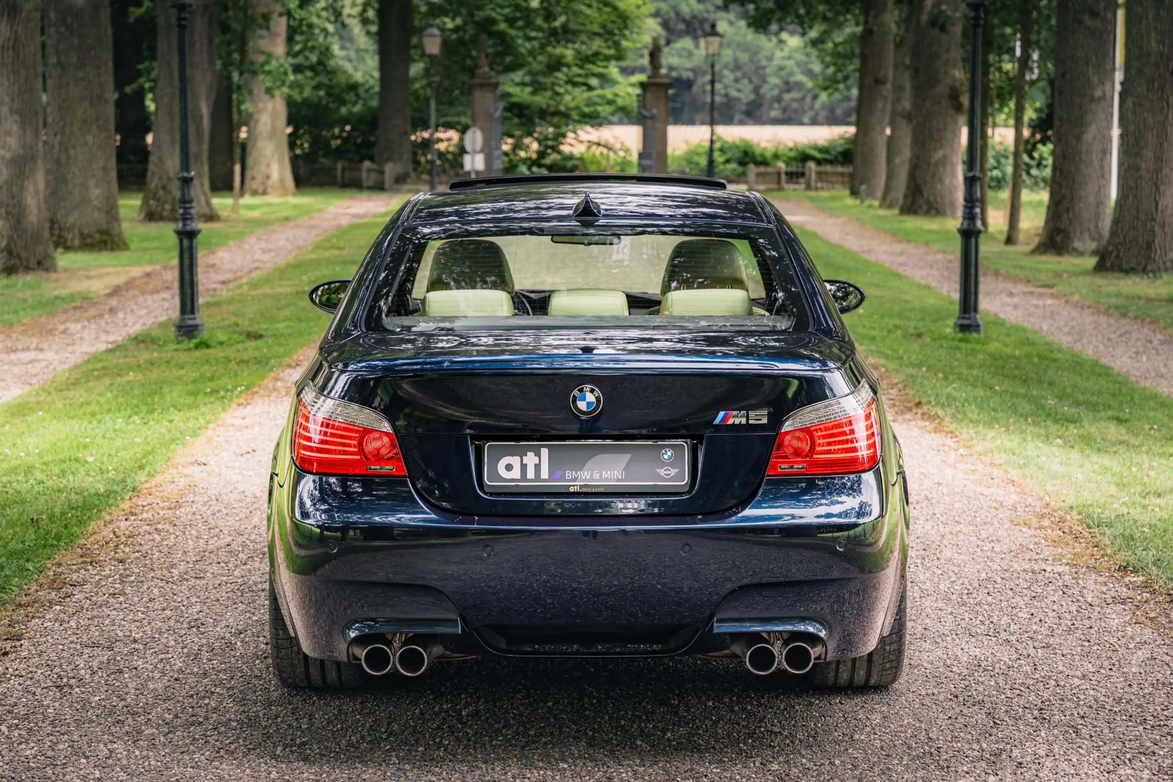 BMW M5 E60 — photo 3