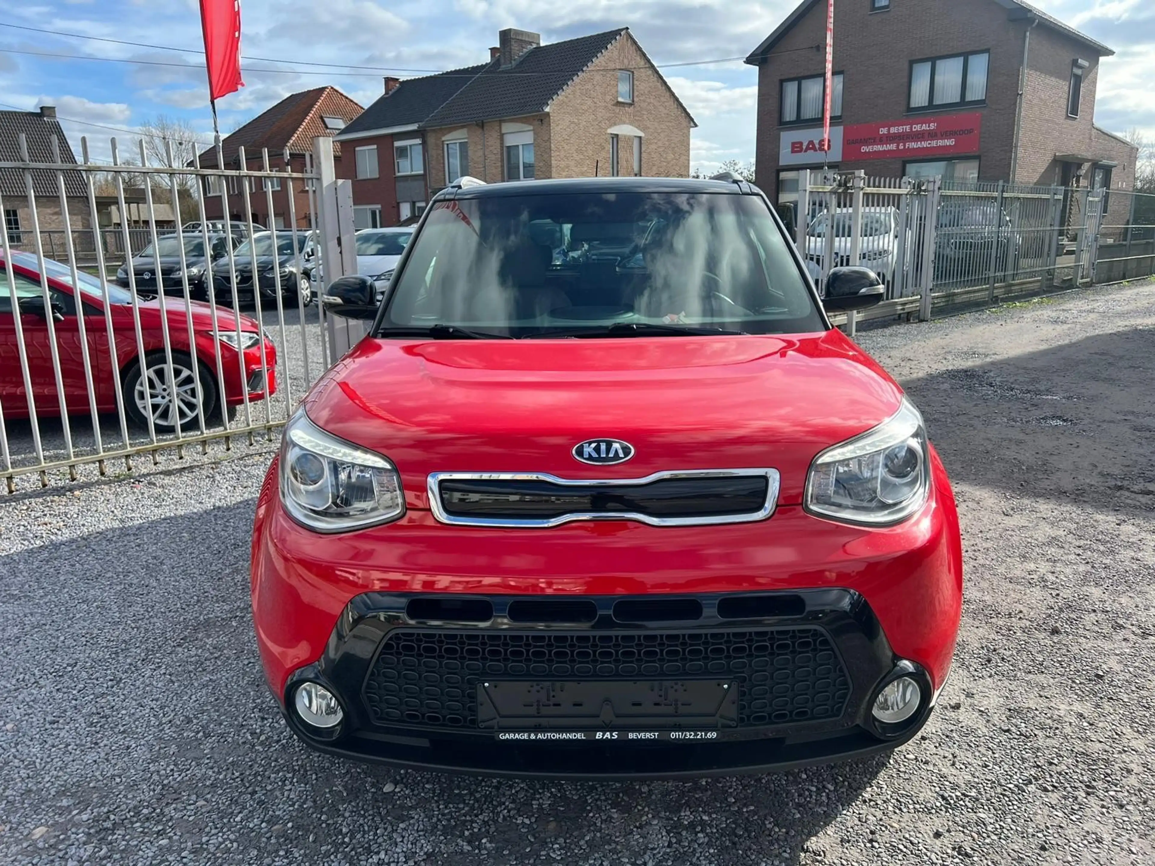 Kia Soul Soul 1.6i☆NAVI☆CAM☆CRUISE☆CARPLAY☆DAB☆1JGARANTIE — photo 2