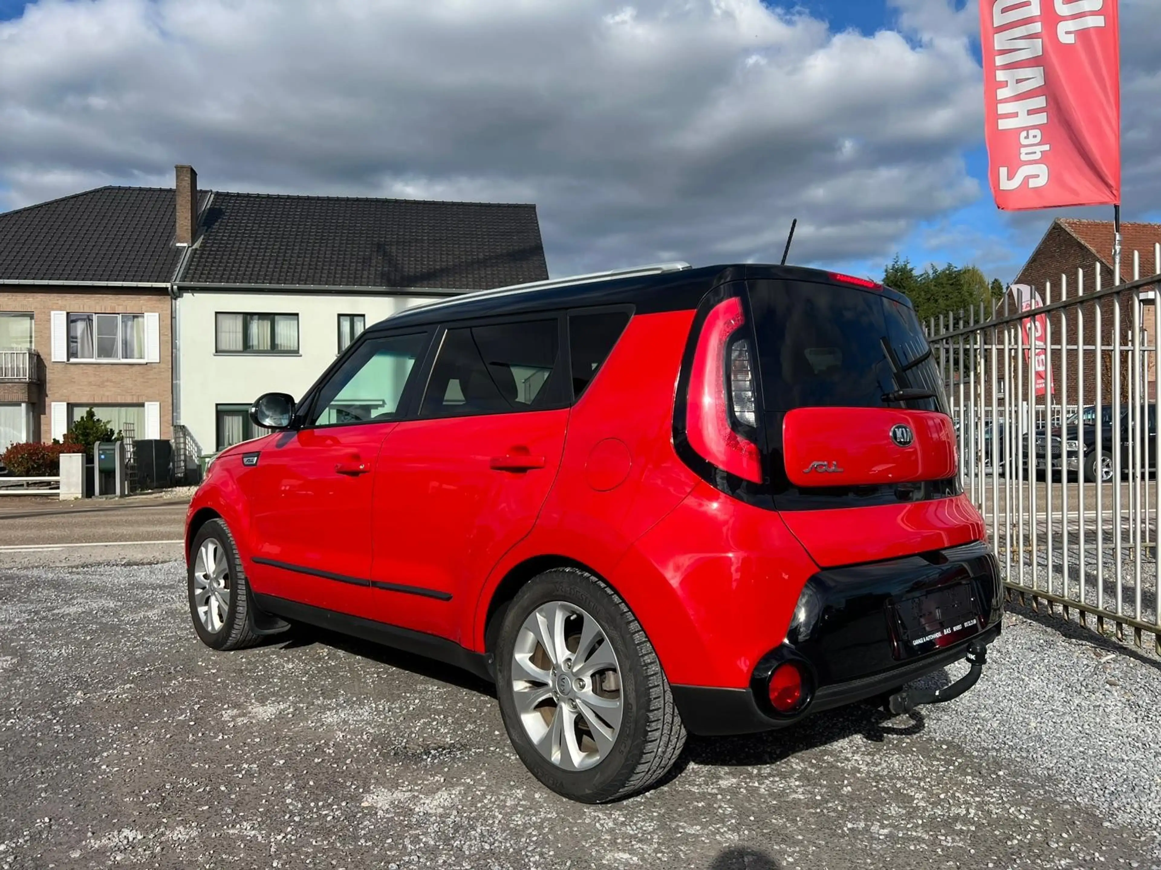 Kia Soul Soul 1.6i☆NAVI☆CAM☆CRUISE☆CARPLAY☆DAB☆1JGARANTIE — photo 4