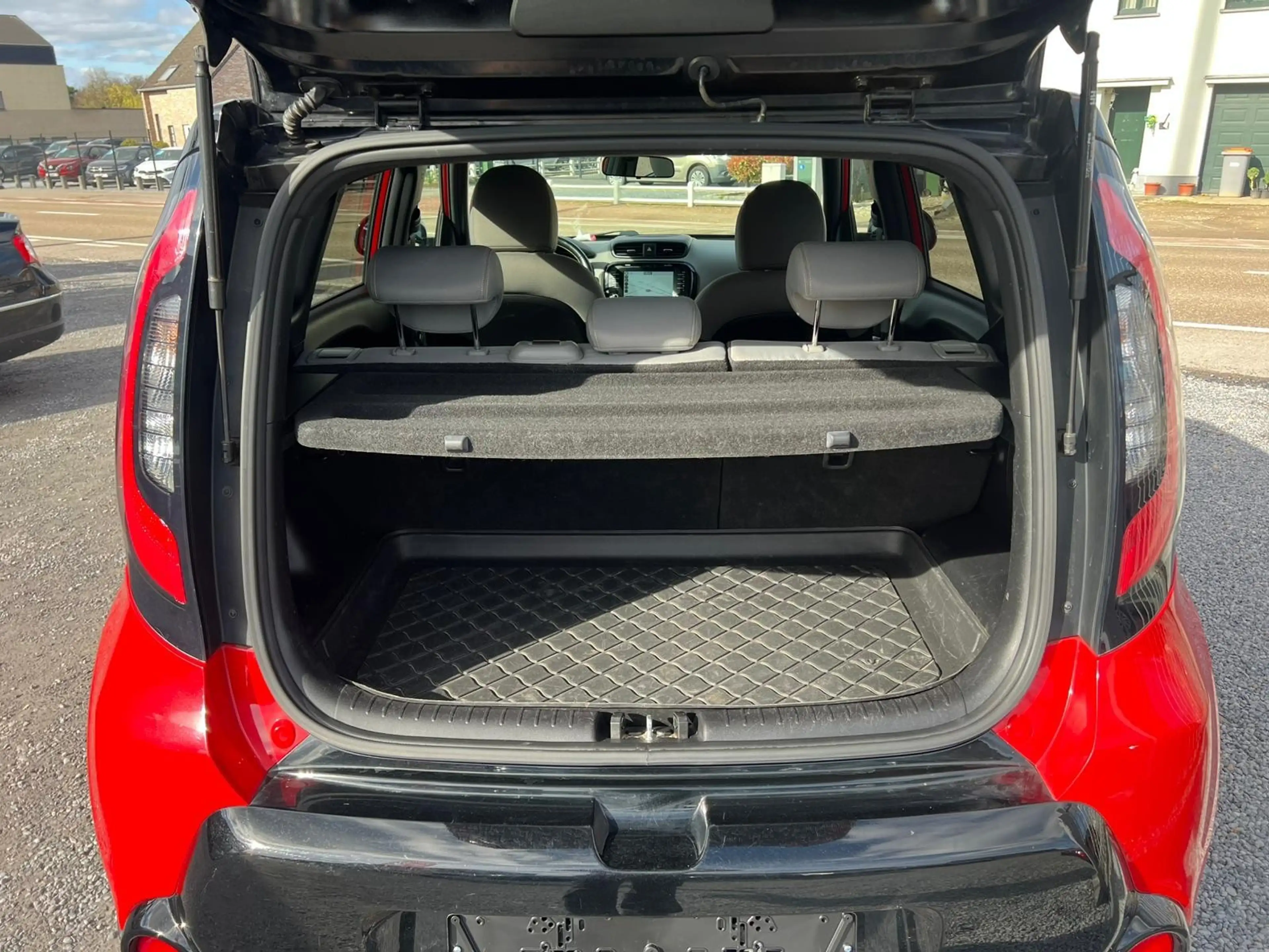 Kia Soul Soul 1.6i☆NAVI☆CAM☆CRUISE☆CARPLAY☆DAB☆1JGARANTIE — photo 7