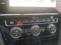Volkswagen Golf VII 1.5 TSI Highline R-Line Sportpaket Navi Grau - thumbnail 16