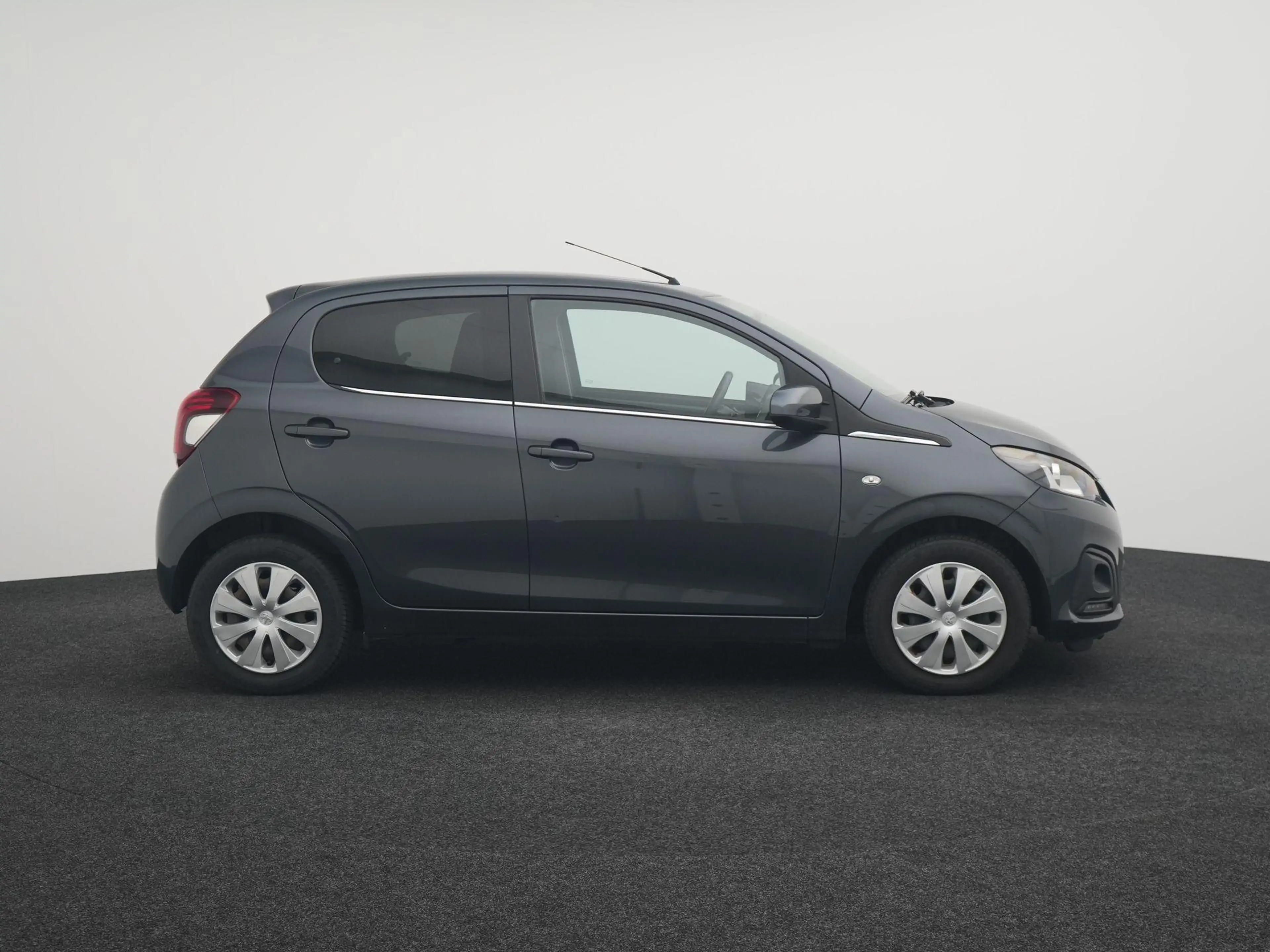 Peugeot 108 1.0 e-VTi Active — photo 6