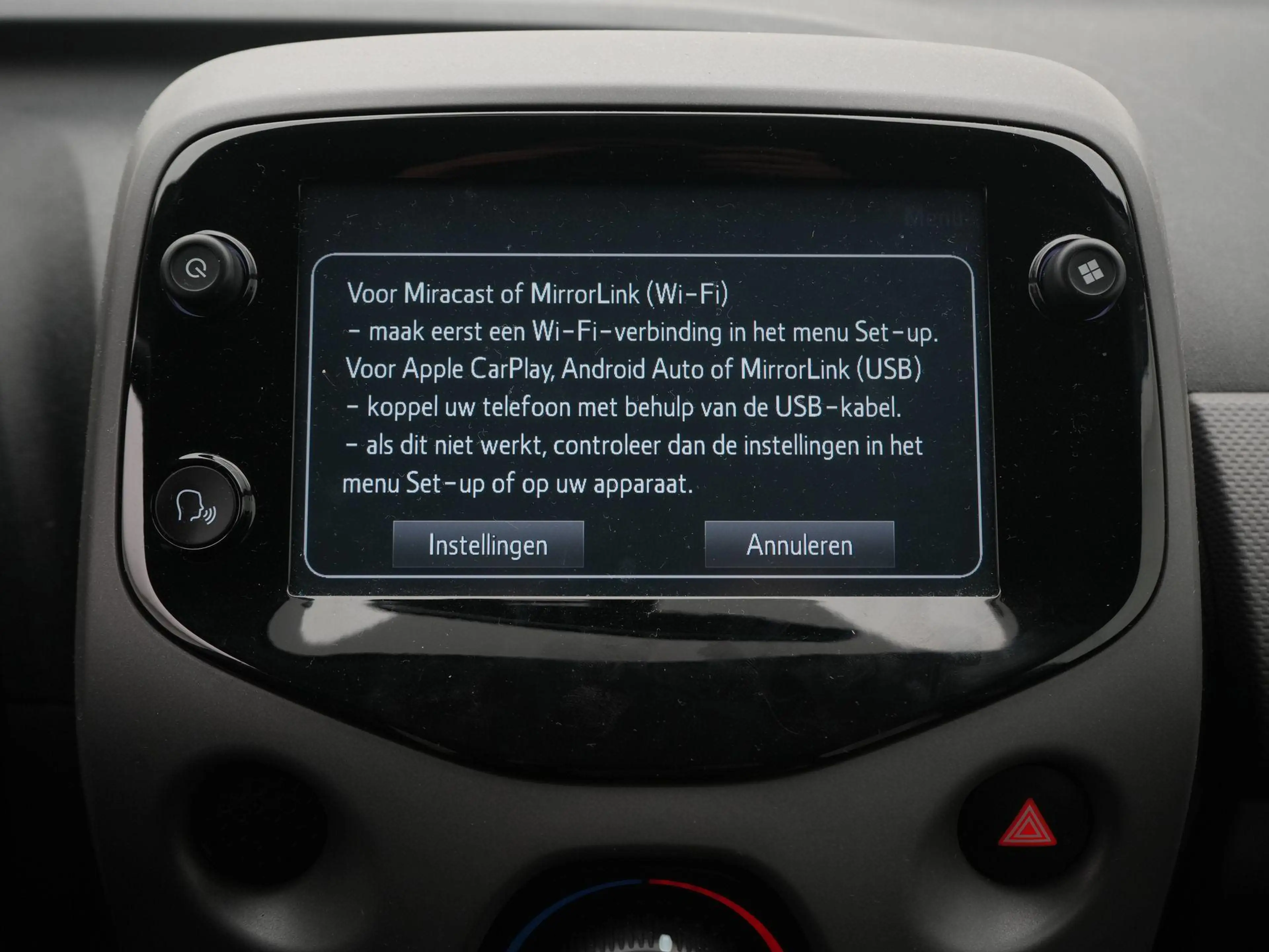 Peugeot 108 1.0 e-VTi Active — photo 15