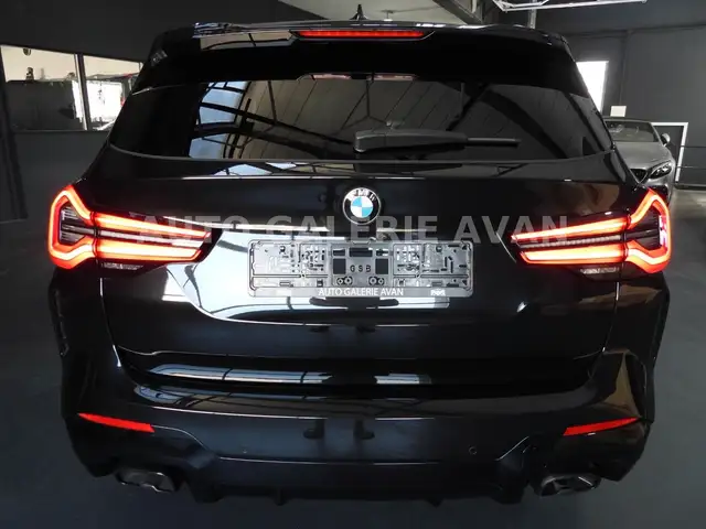 BMW X3 M view 5
