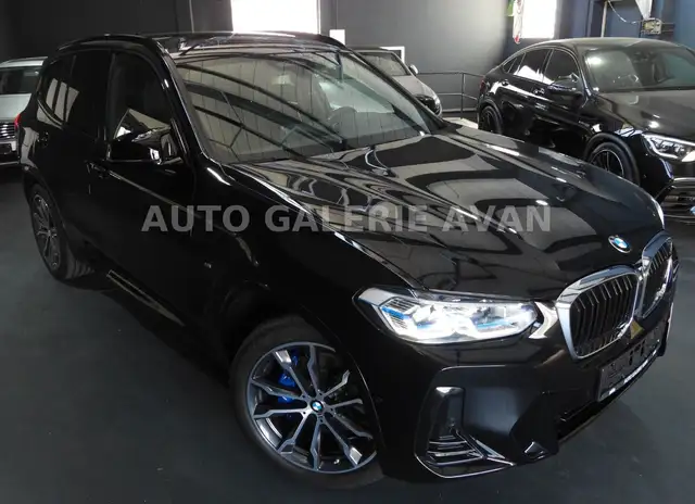 BMW X3 M view 3