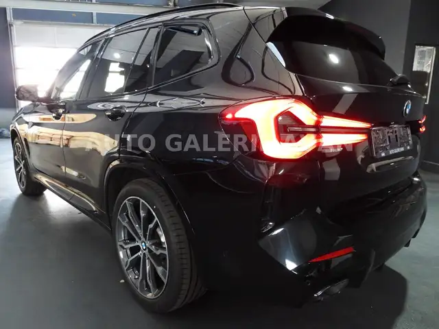 BMW X3 M view 9