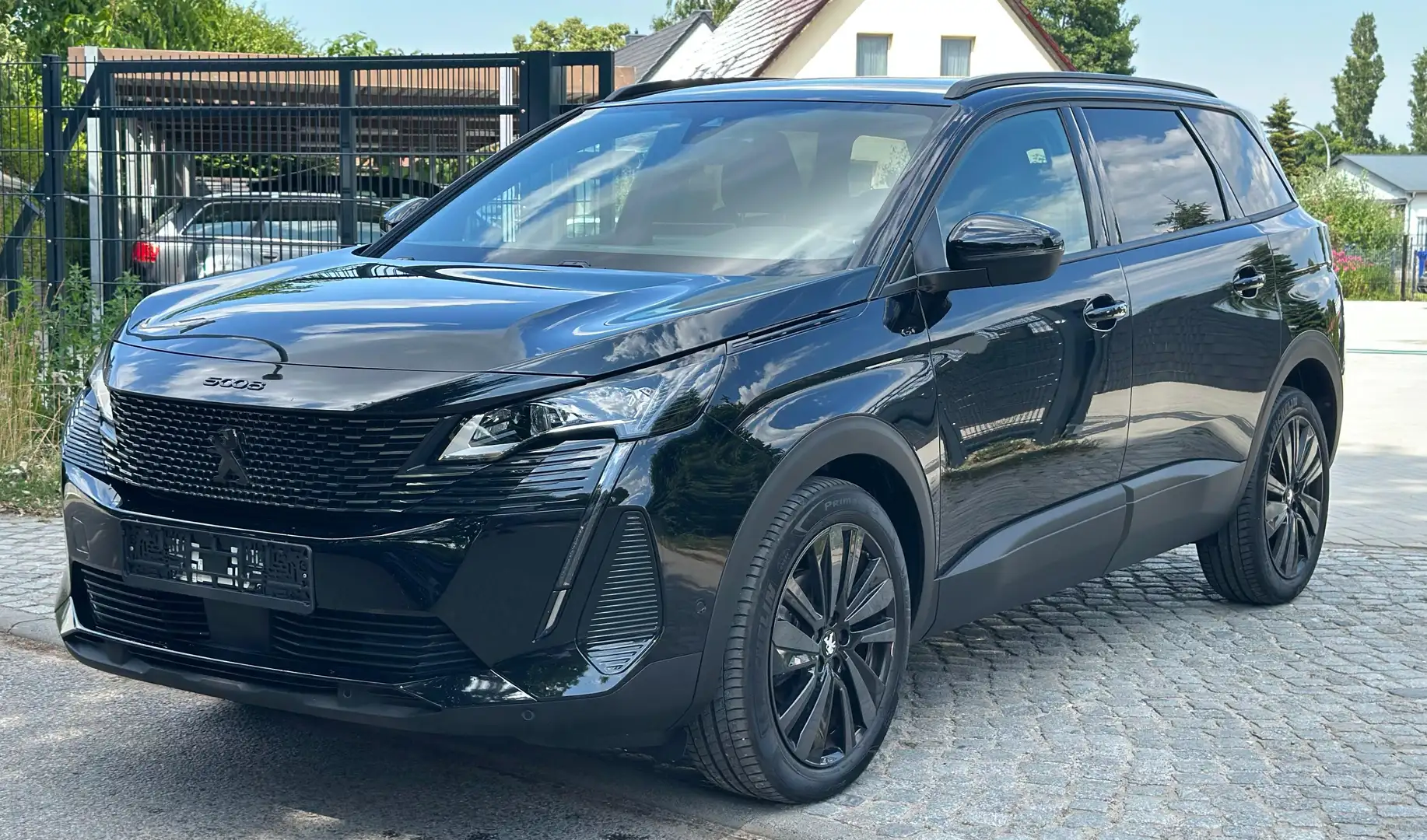 Peugeot 5008 GT 7 Sitze Led Navi Kamera Noir - 1