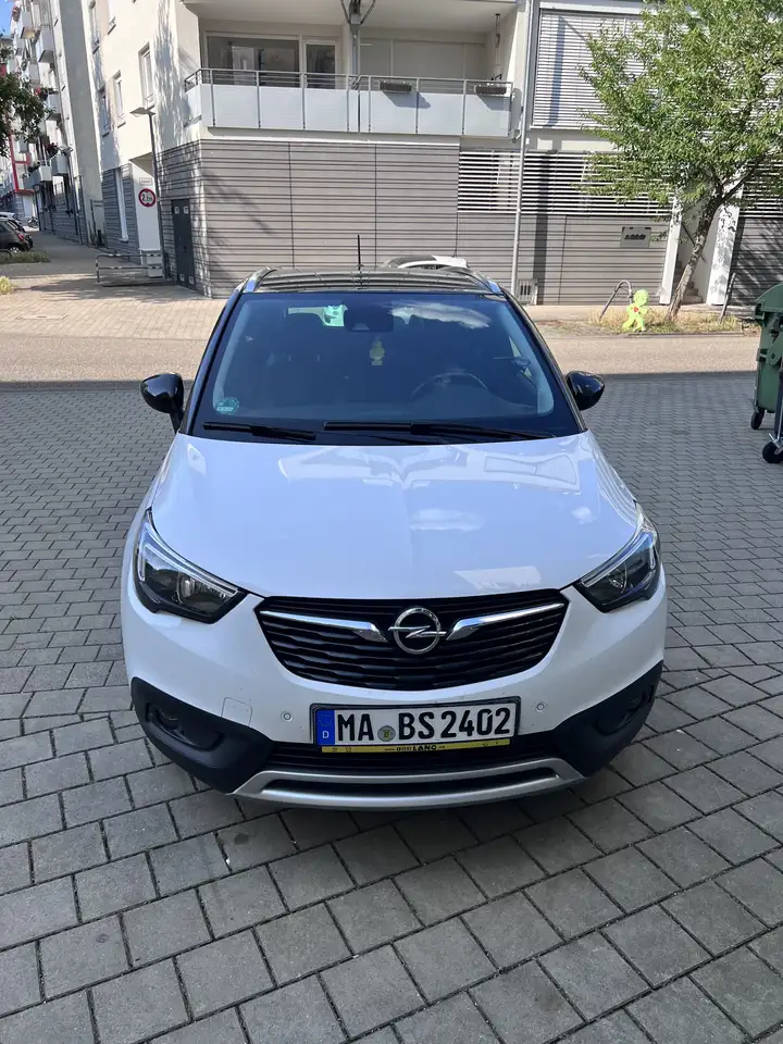 Opel Crossland X