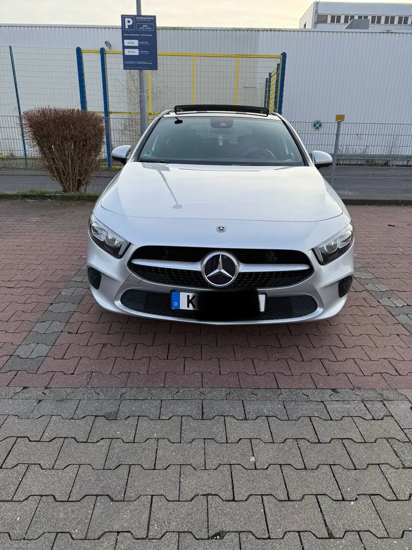 Mercedes-Benz A 250 Mercedes-Benz A 250 7G-DCT Progressive Argintiu - 2