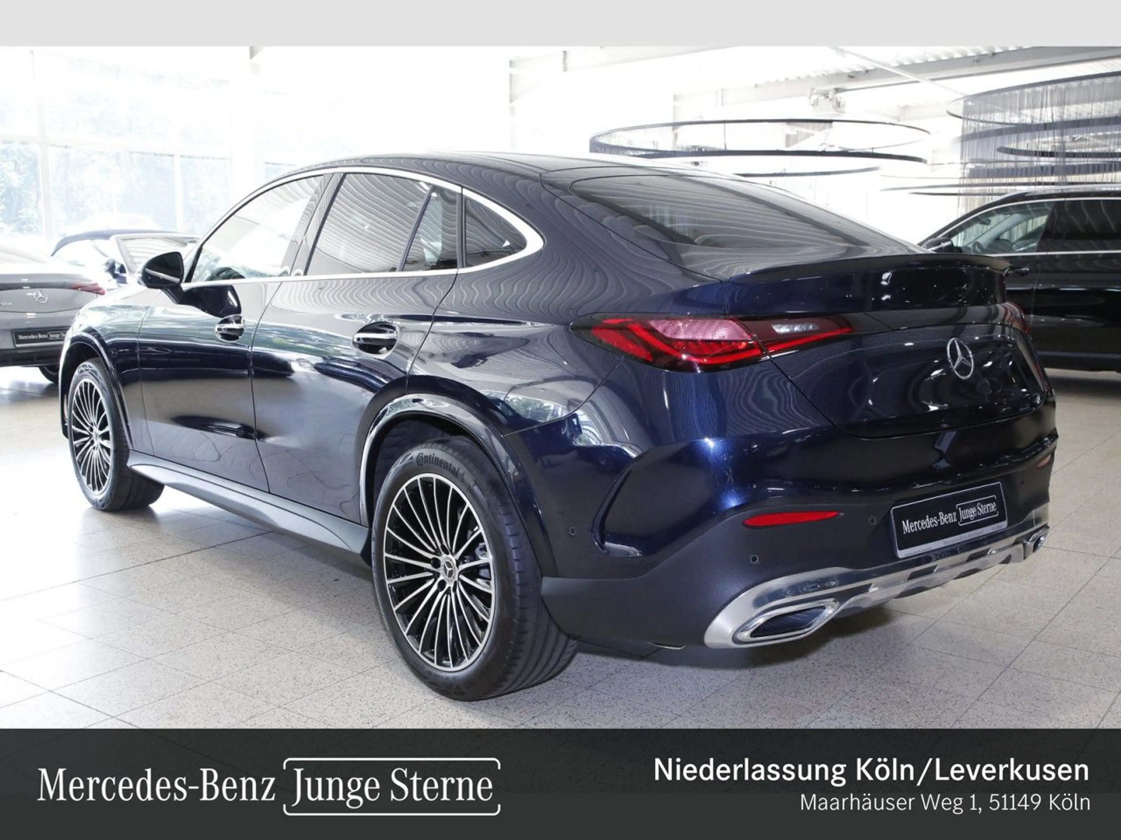 Mercedes-Benz GLC 300 4M AMG+PANO+360+BURMESTER+KEYLESS+9G — photo 10