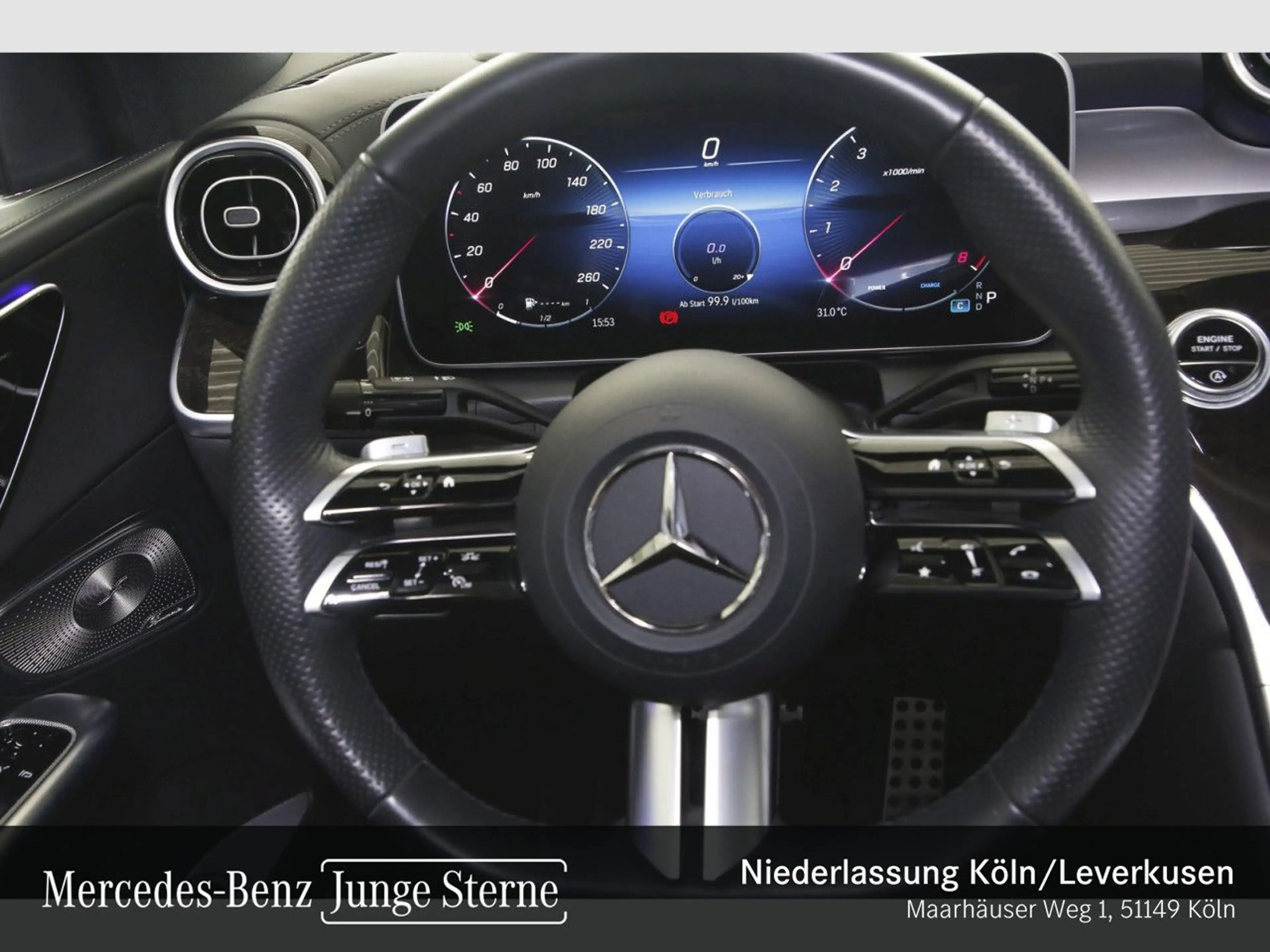 Mercedes-Benz GLC 300 4M AMG+PANO+360+BURMESTER+KEYLESS+9G — photo 13