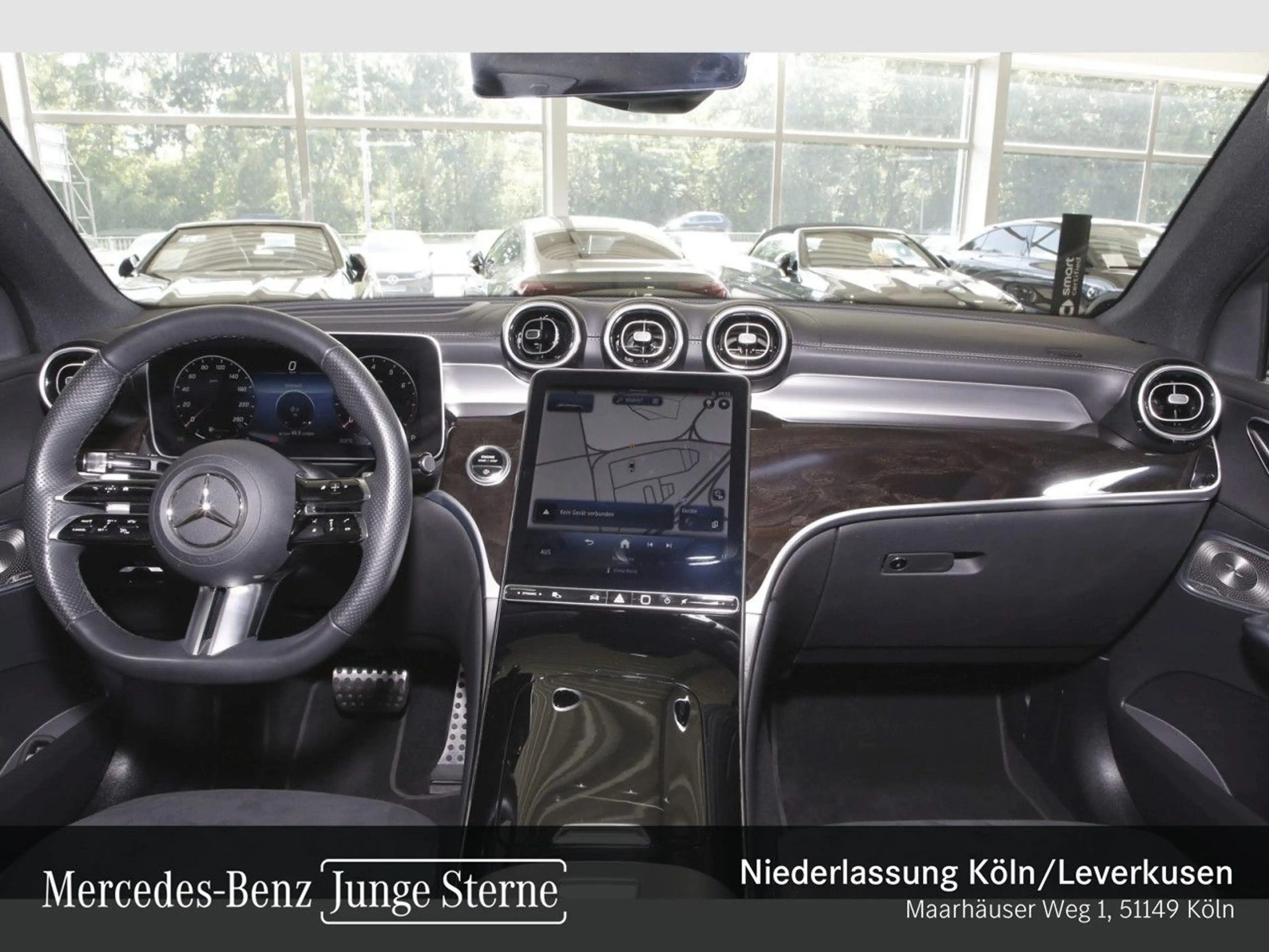 Mercedes-Benz GLC 300 4M AMG+PANO+360+BURMESTER+KEYLESS+9G — photo 8