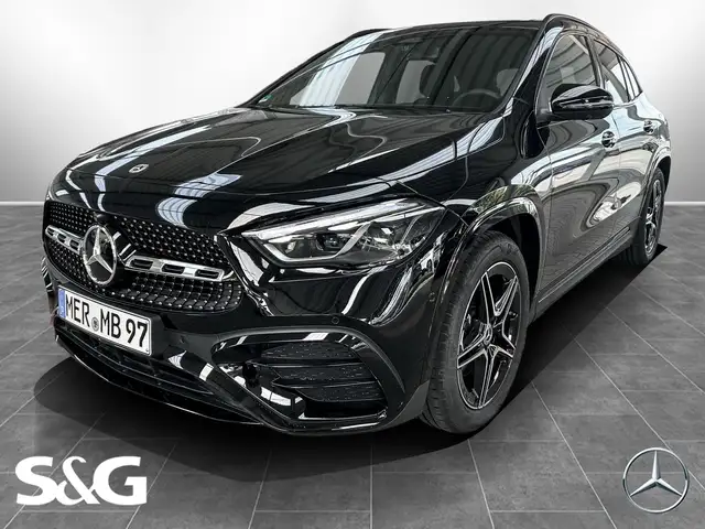 Mercedes-Benz GLA 200 d 4M AMG MBUX+360°+M LED+Pano+Distro+19