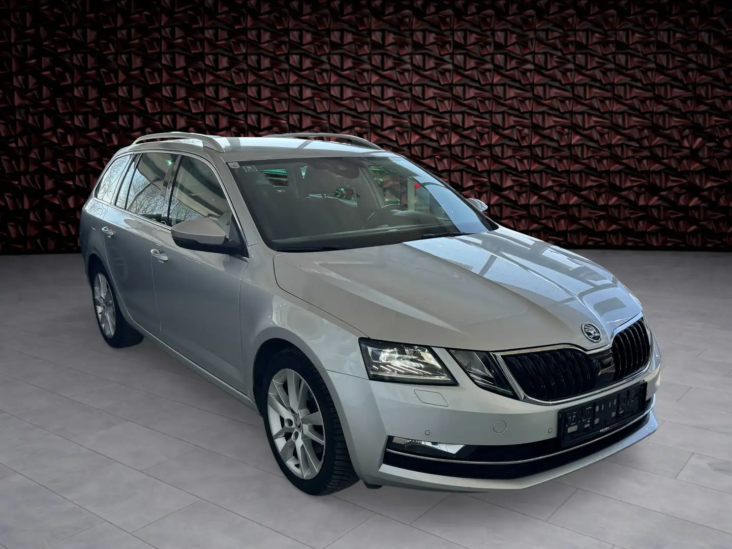 Skoda Octavia Octavia Combi 2,0 TDI Style DSG Silber - 2