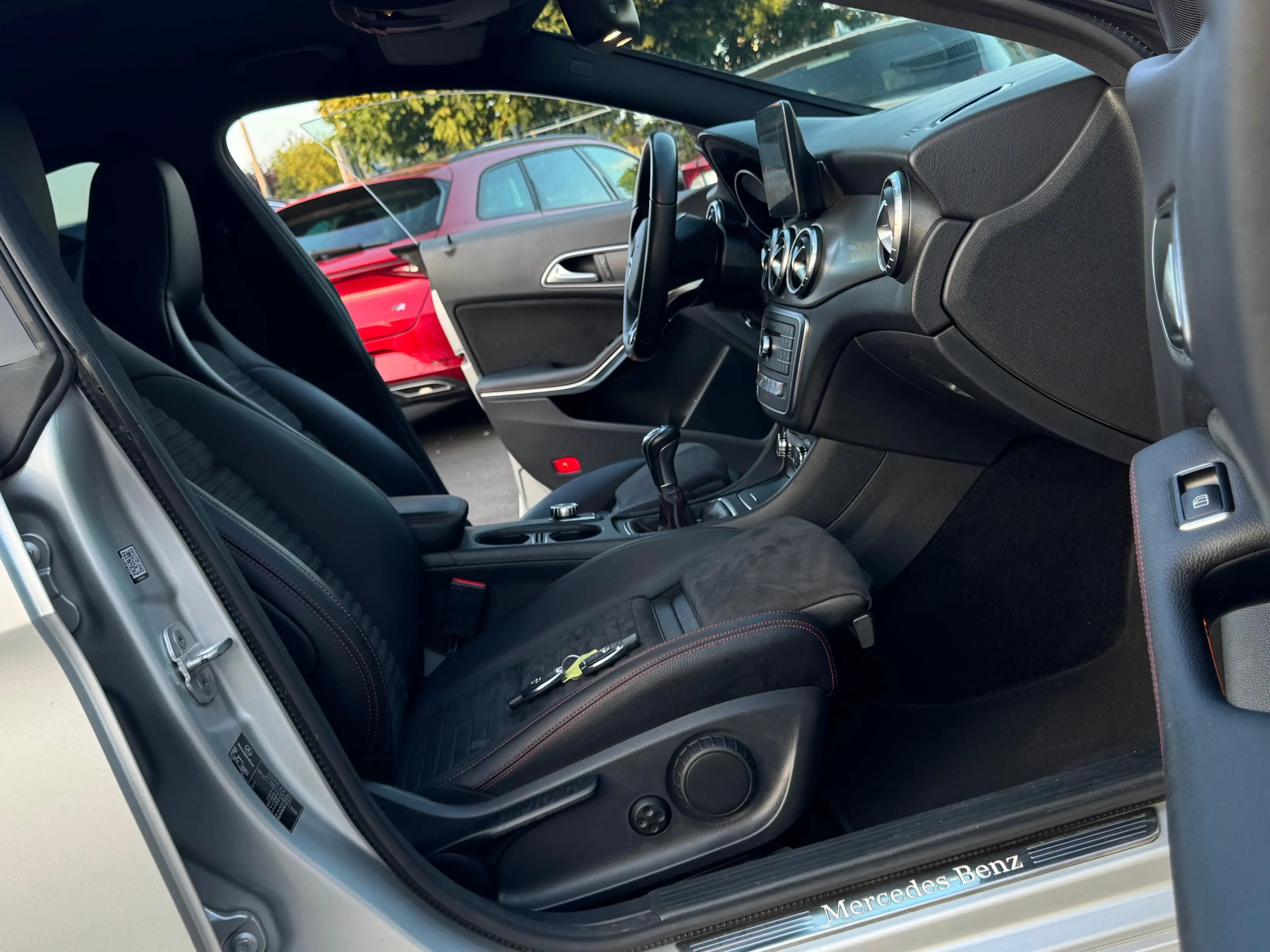 Mercedes-Benz CLA 180 D / PACK AMG / FULLOPTIONS / FACELIFT / 1PROP CARNET — photo 10