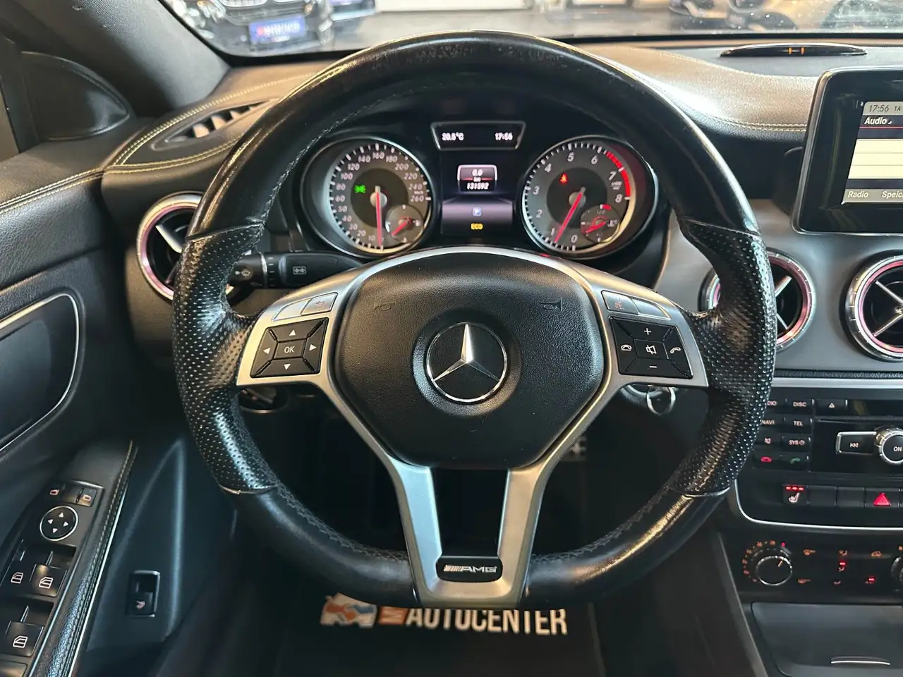 2013 Mercedes-Benz CLA 200 CLA *EDITION 1*AMG*ALCANTARA*SPORTSITZE*TÜV08/28, photograph 8