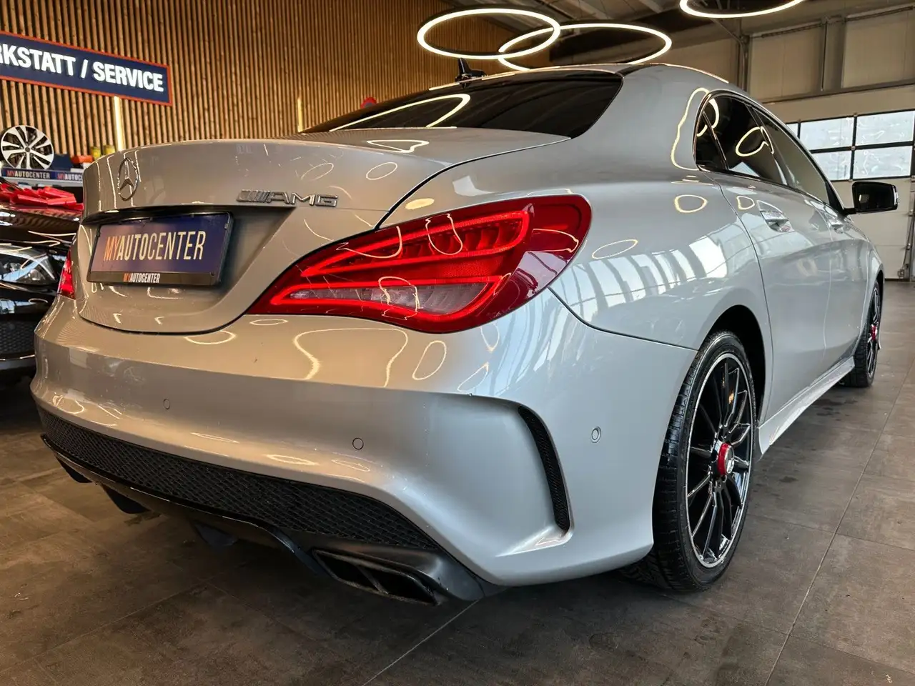 2013 Mercedes-Benz CLA 200 CLA *EDITION 1*AMG*ALCANTARA*SPORTSITZE*TÜV08/28, photograph 2