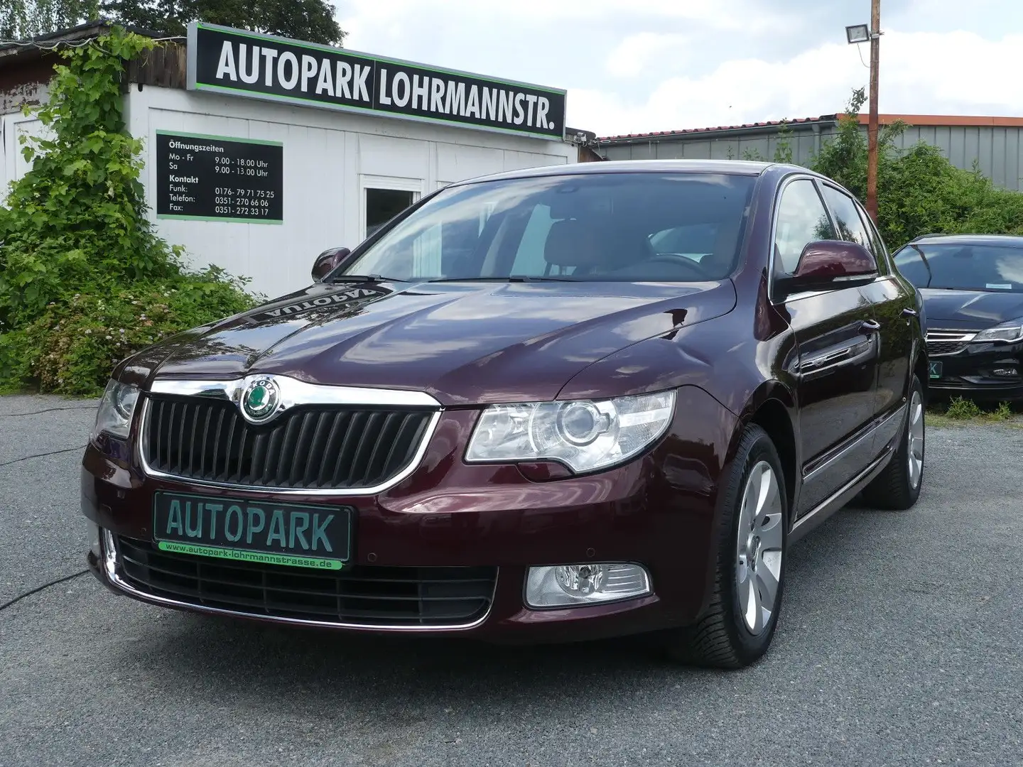 Skoda Superb Elegance*SH-gepfl.*1.Hand*Nr.49 Rouge - 1