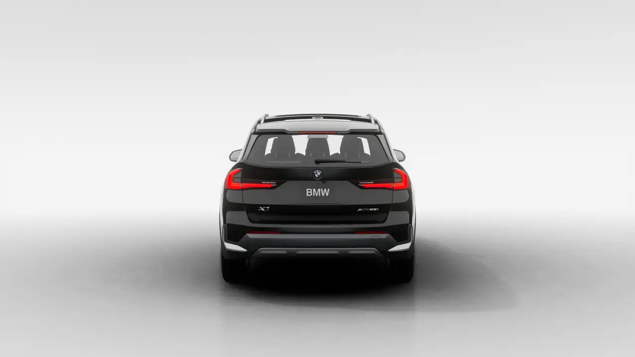 BMW X1 снимка BMW X1