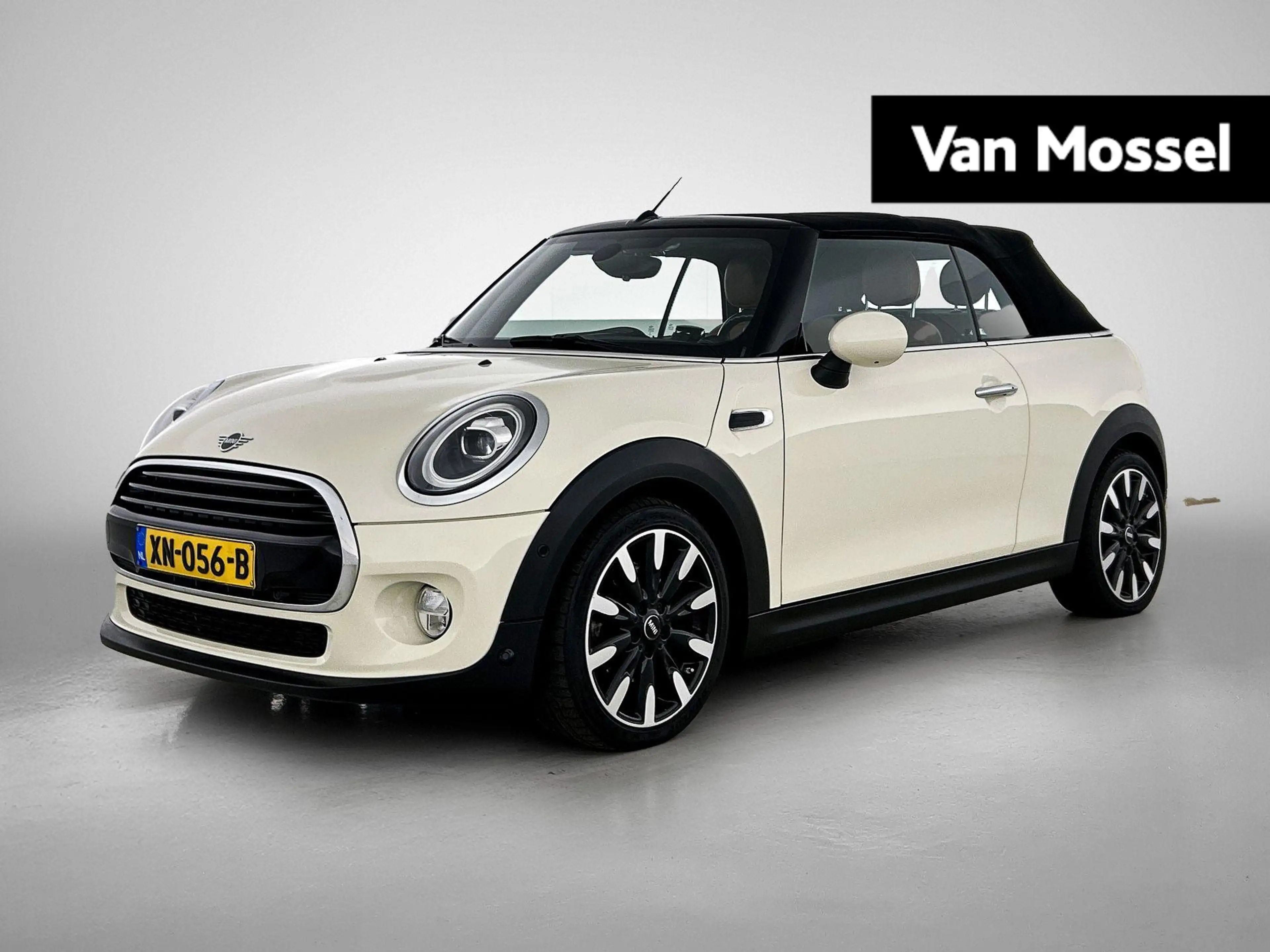 MINI Cooper Cabrio 1.5 Chili | WORDT VERWACHT | AUTOMAAT | HARMAN KAR