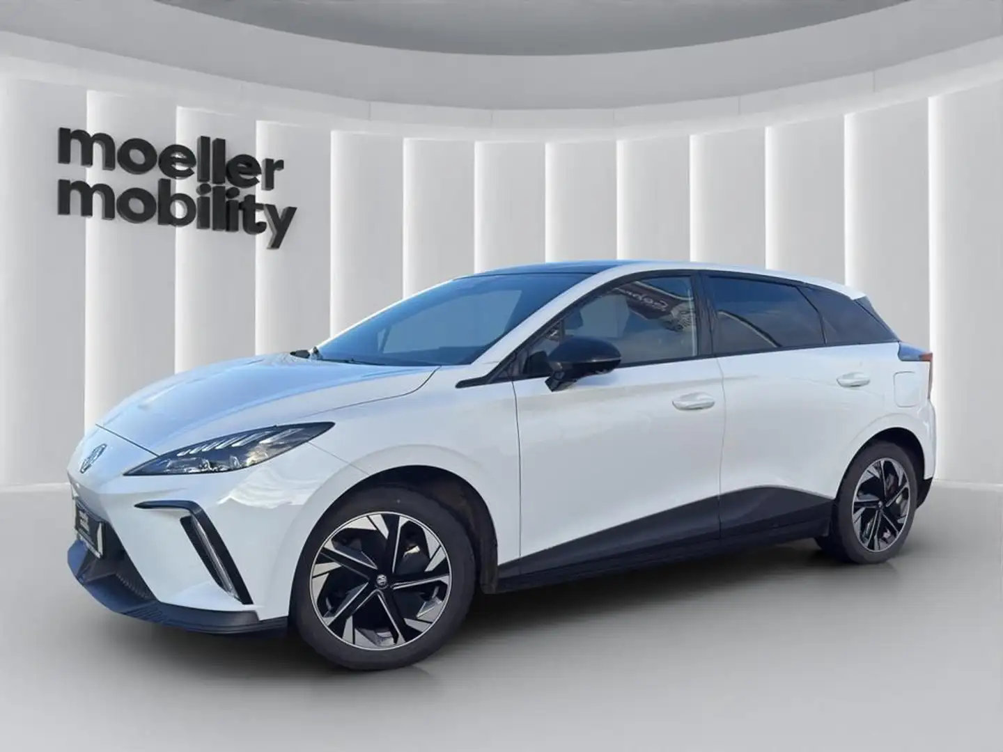 MG MG4 4 Luxury Vollausstattung bis 435km Reichweite - 1