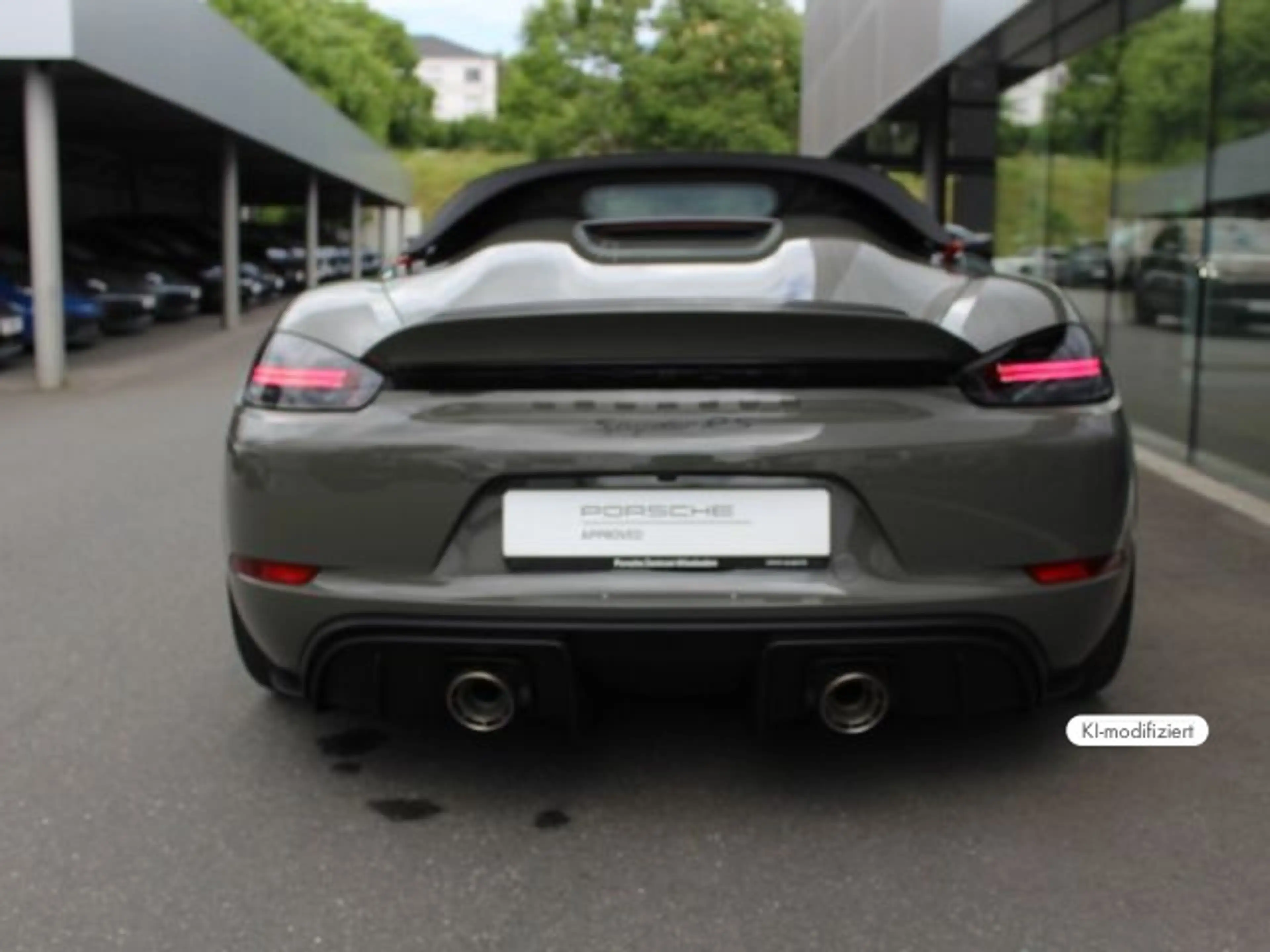 Porsche 718 Spyder RS — photo 10