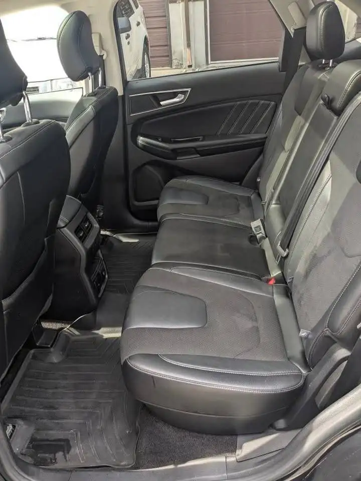 Ford Edge photo Ford Edge