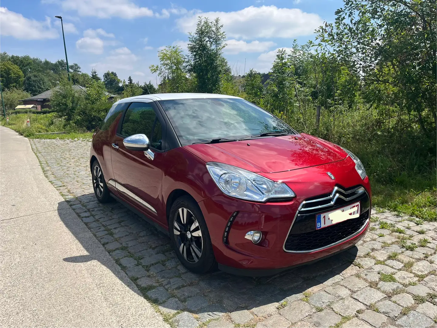 Citroen DS3 1.6 e-HDi So Chic - 1