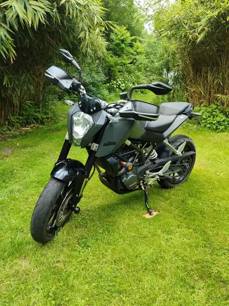 KTM 125 DUKE - foto 2